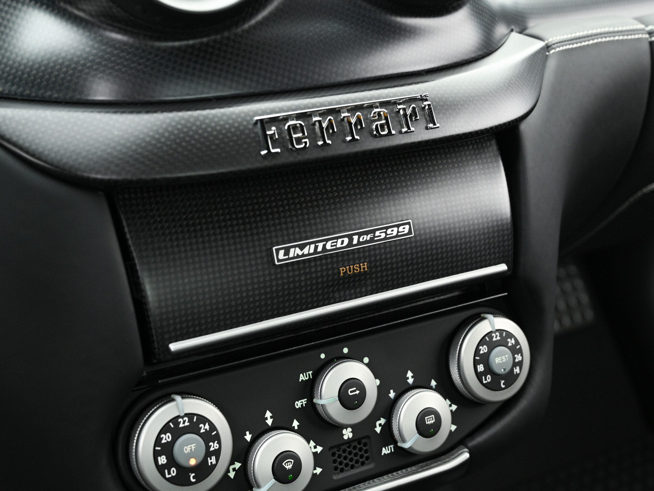 Ferrari 599GTO (photo: 12)