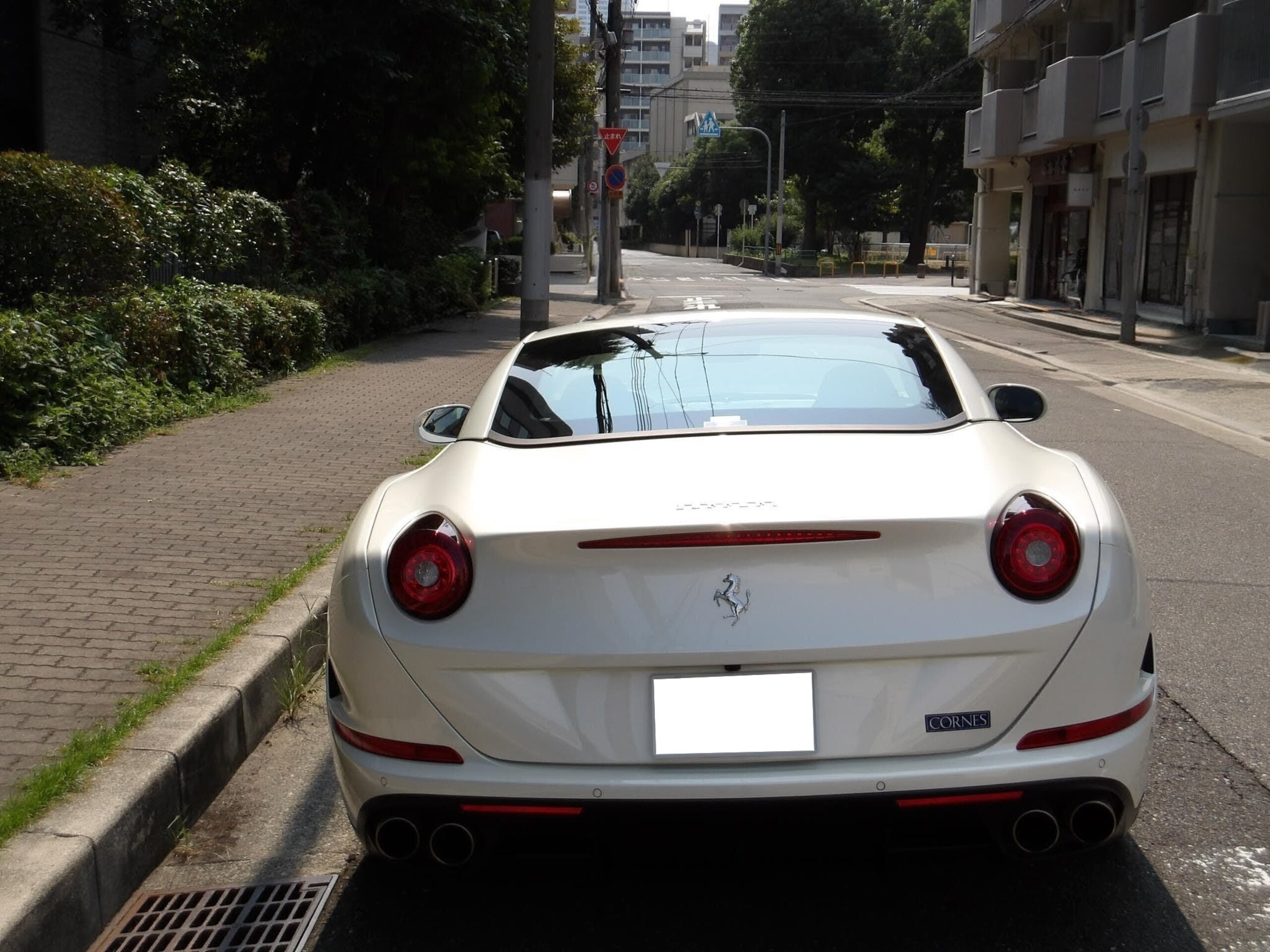 Ferrari California T 70th Anniversary Tailor Made Collection (photo: 5)