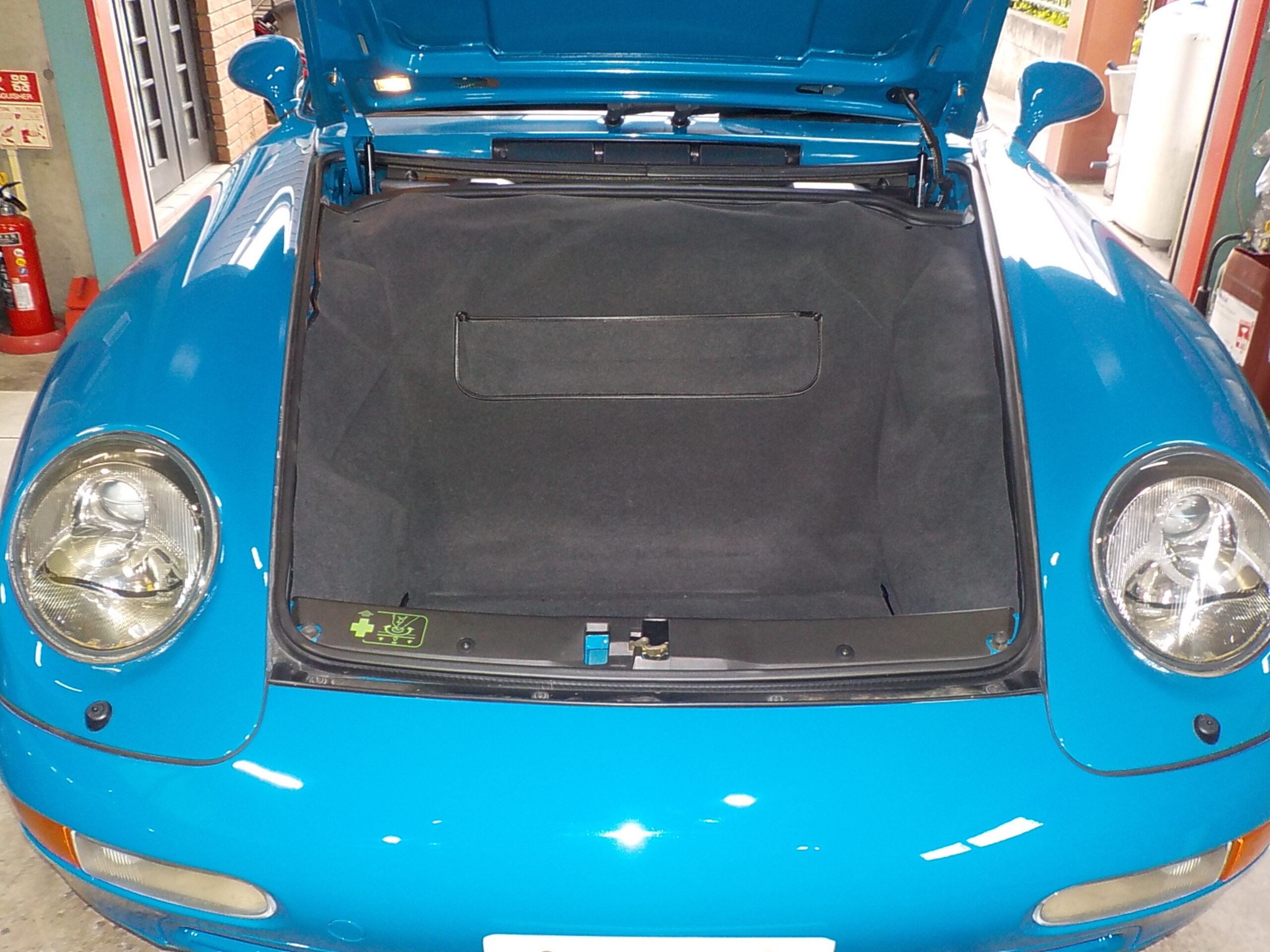 Porsche 911 Carrera (photo: 12)