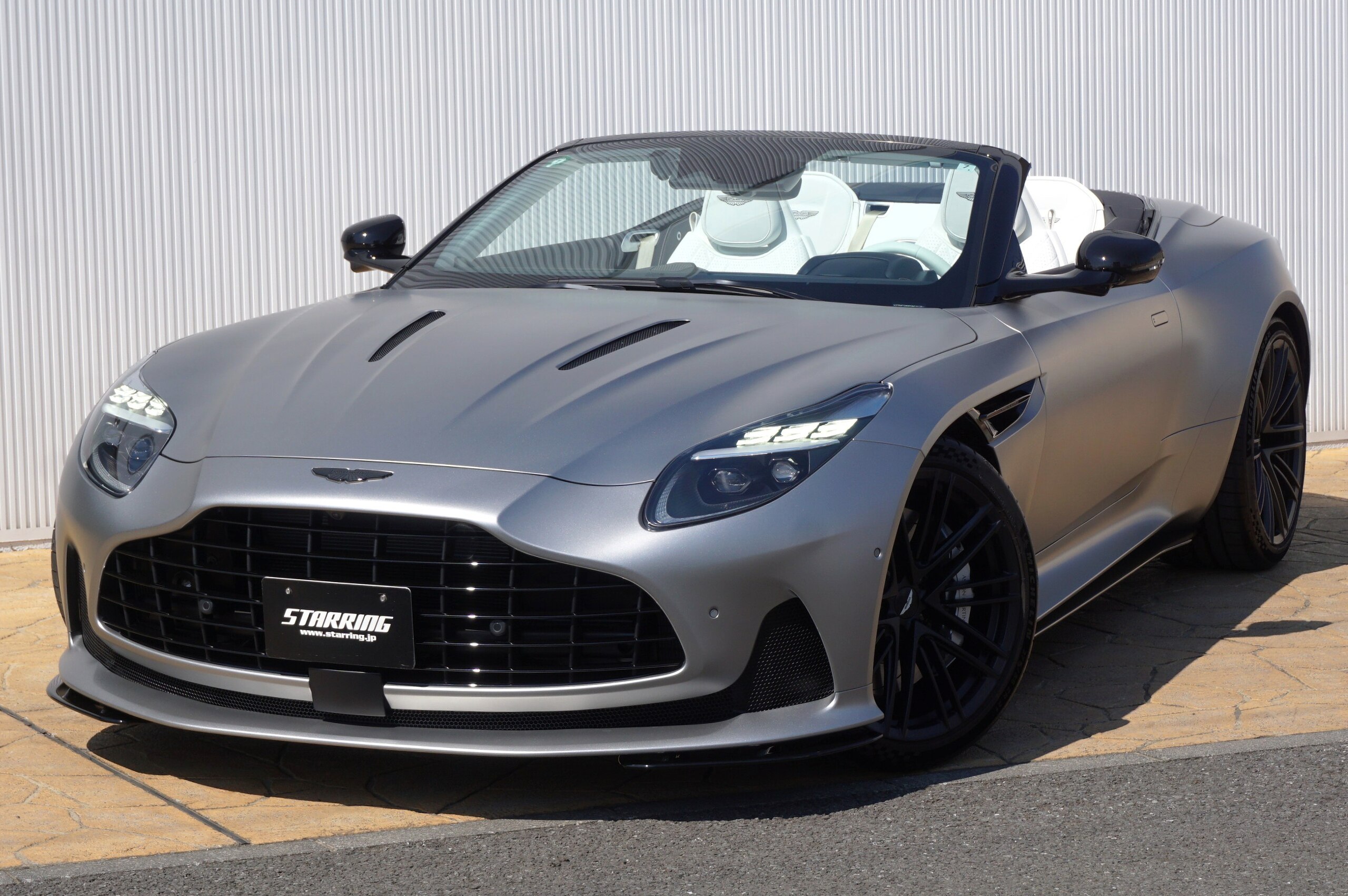 Aston Martin DB12 Volante 2024 for sale from Japan - image 3