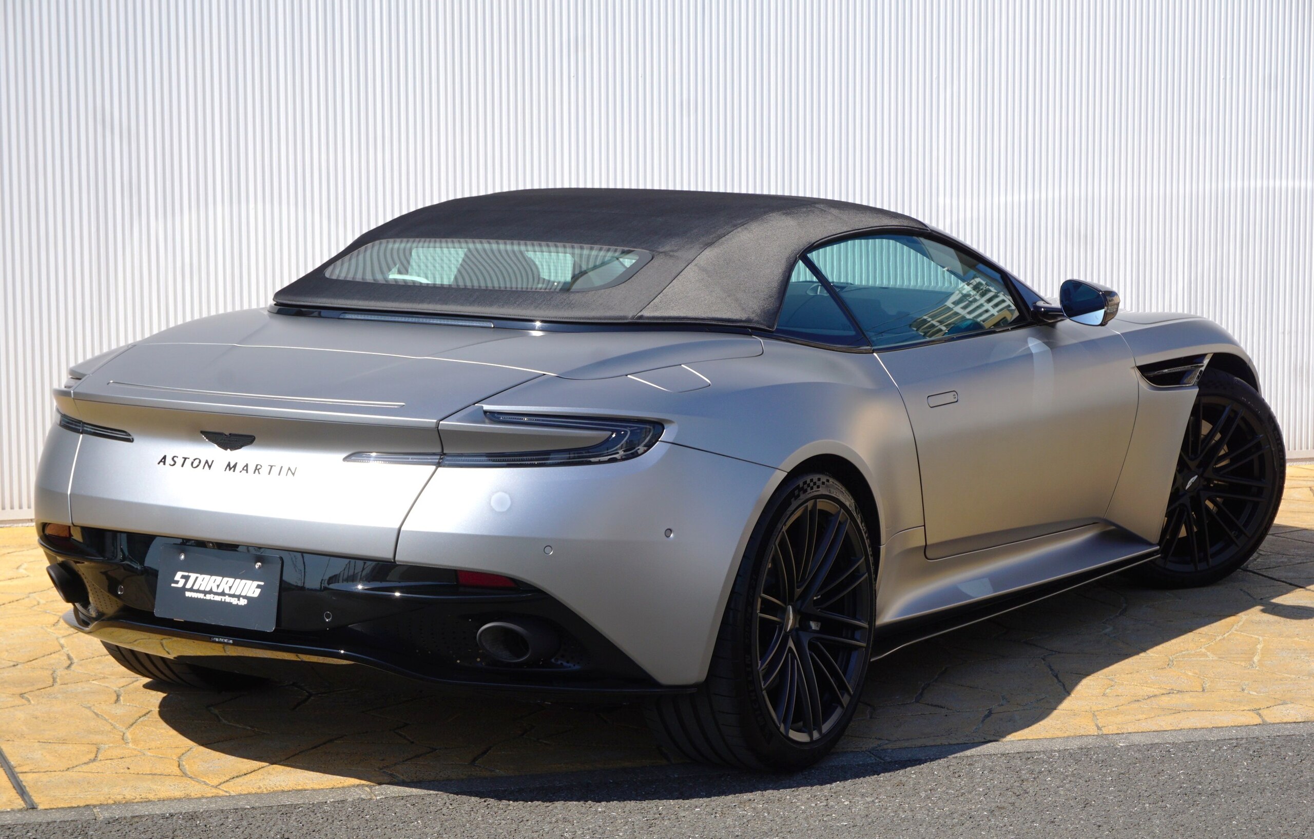 Aston Martin DB12 Volante 2024 for sale from Japan - image 12