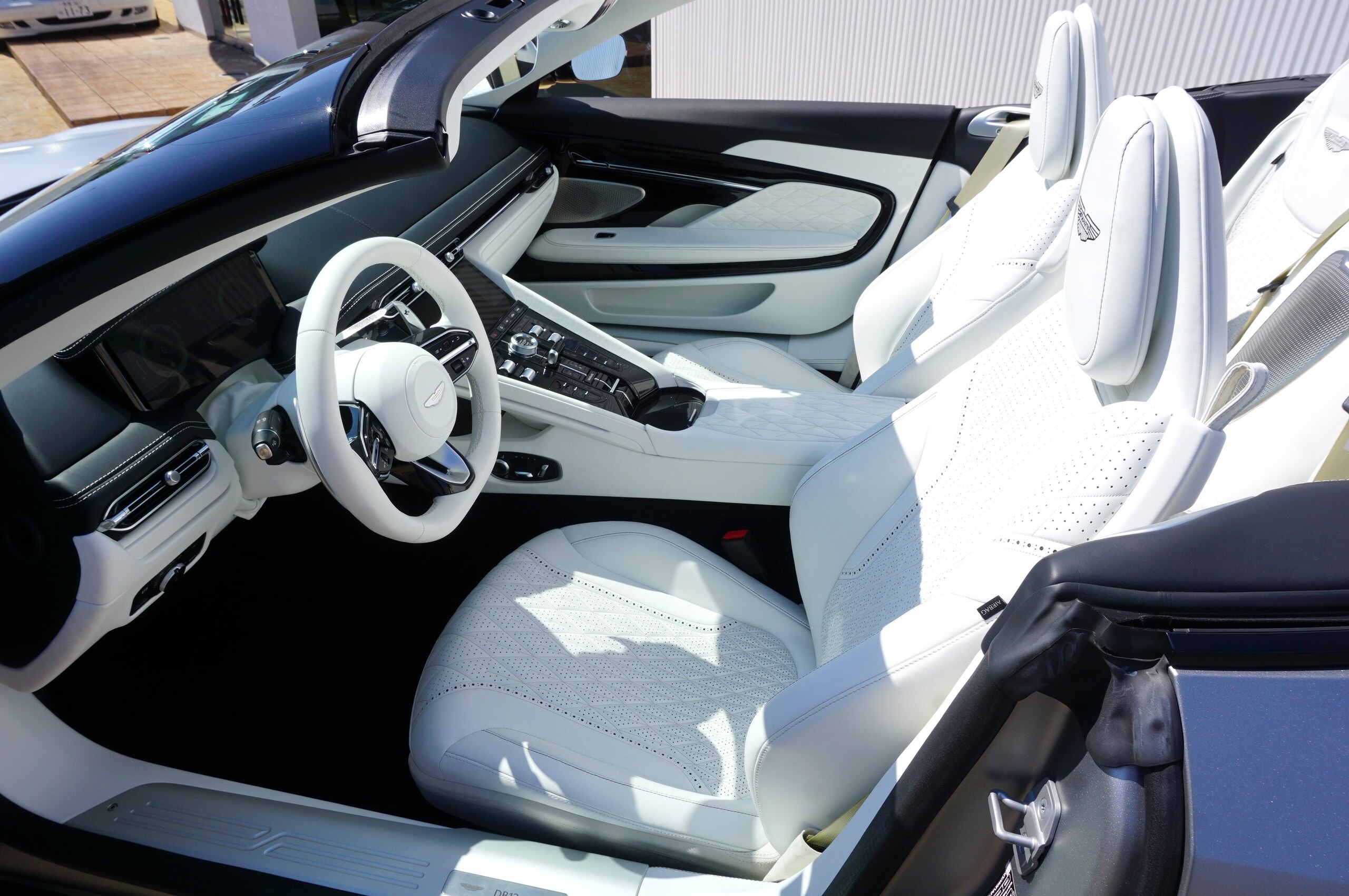 Aston Martin DB12 Volante 2024 for sale from Japan - image 15