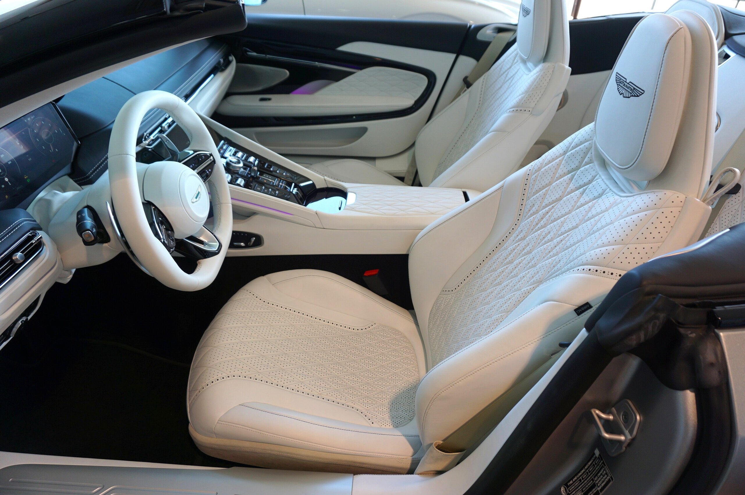 Aston Martin DB12 Volante 2024 for sale from Japan - image 20