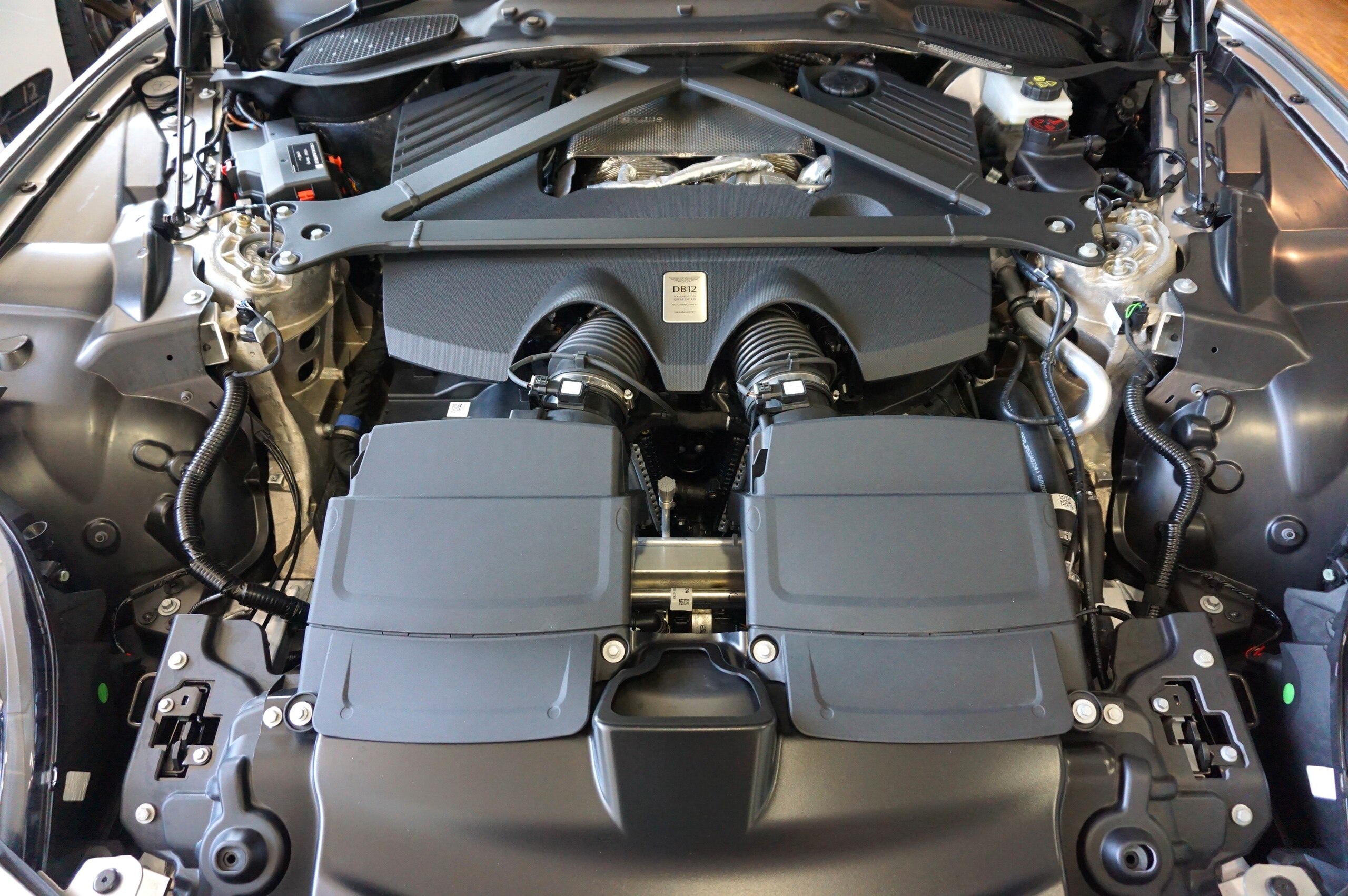 Aston Martin DB12 Volante 2024 for sale from Japan - image 36
