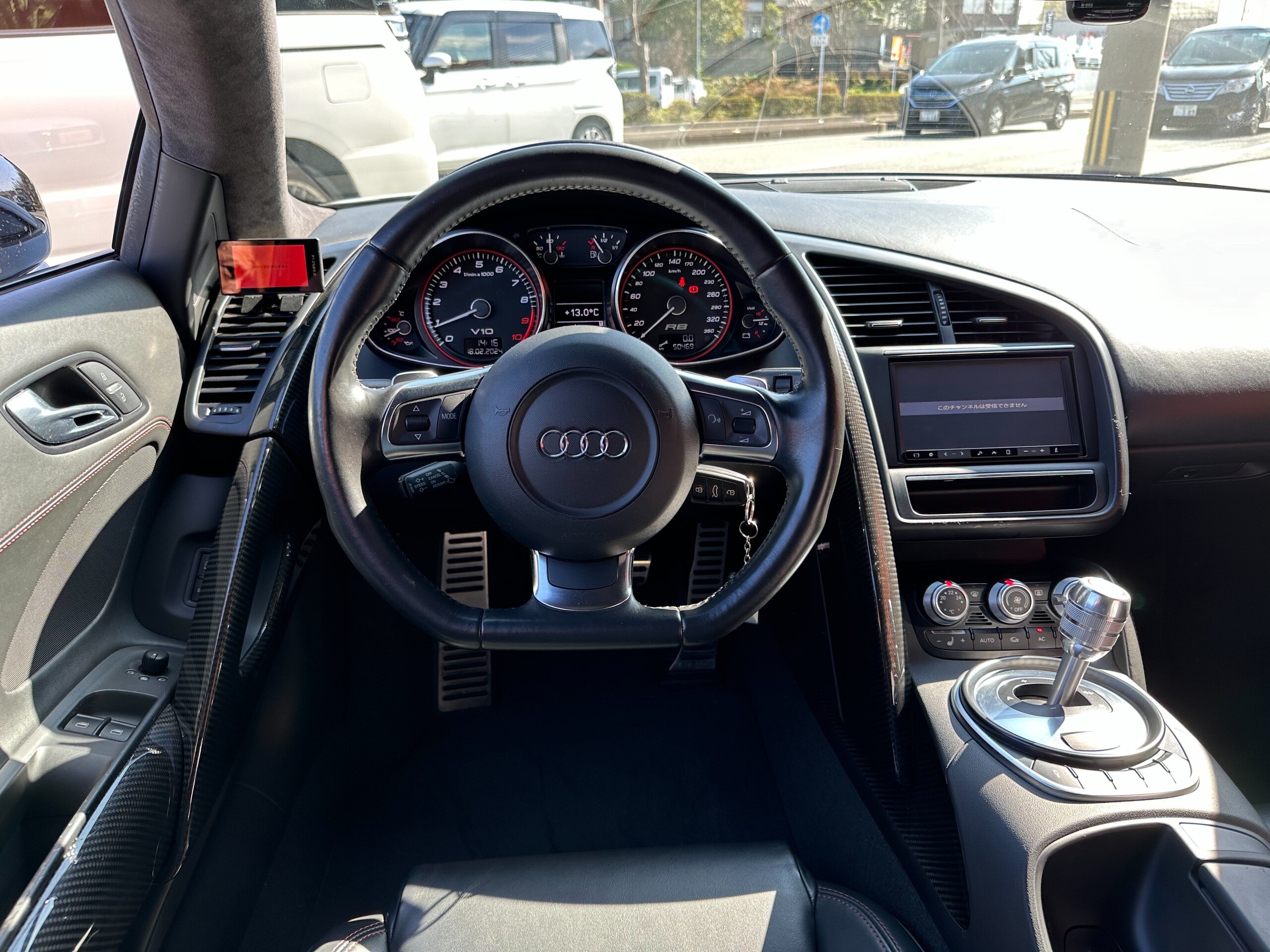 Audi R8 5.2 FSI Quattro (photo: 17)