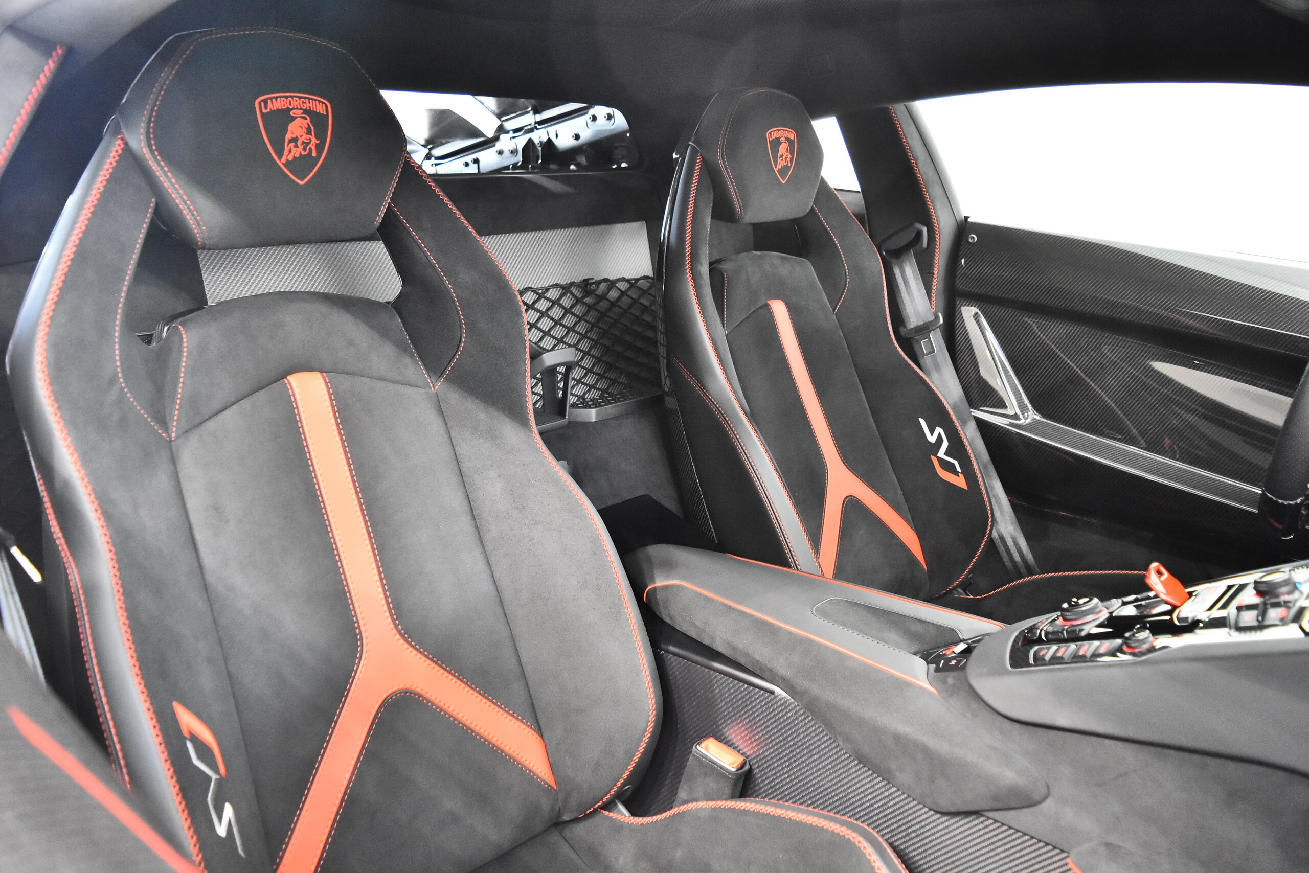 Lamborghini Aventador SVJ (photo: 13)