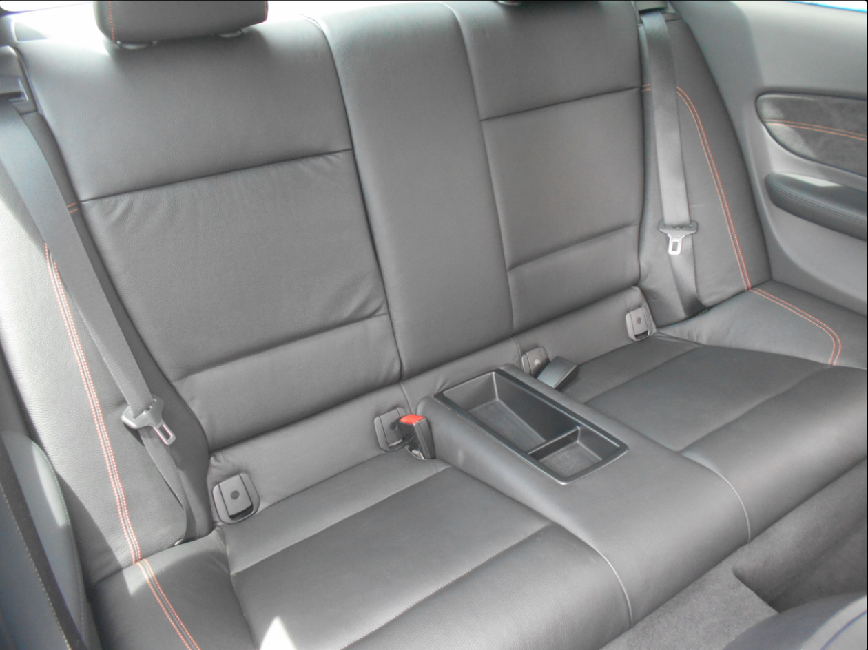 BMW 1M Coupe (photo: 17)