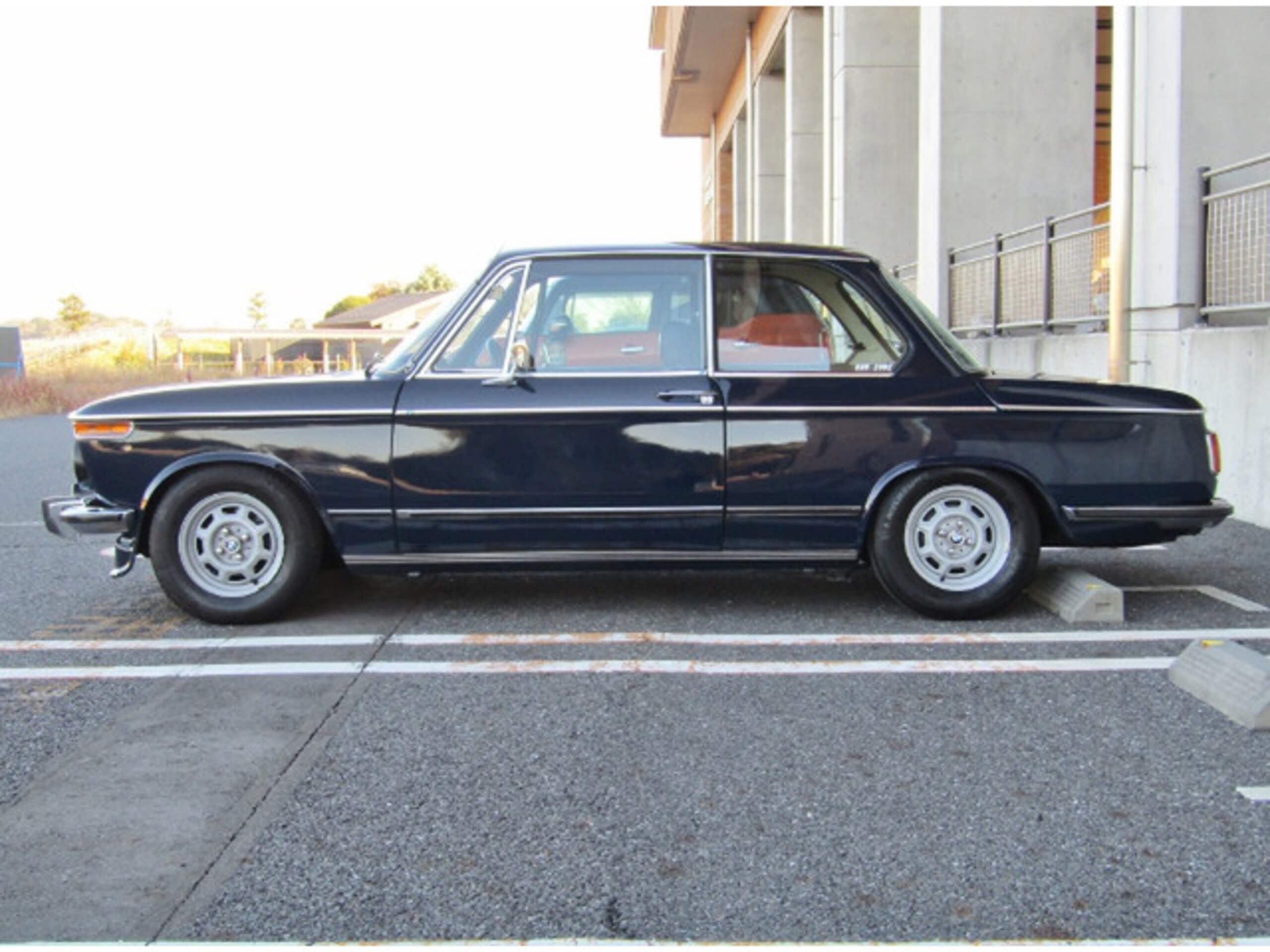 BMW 2002 (photo: 3)