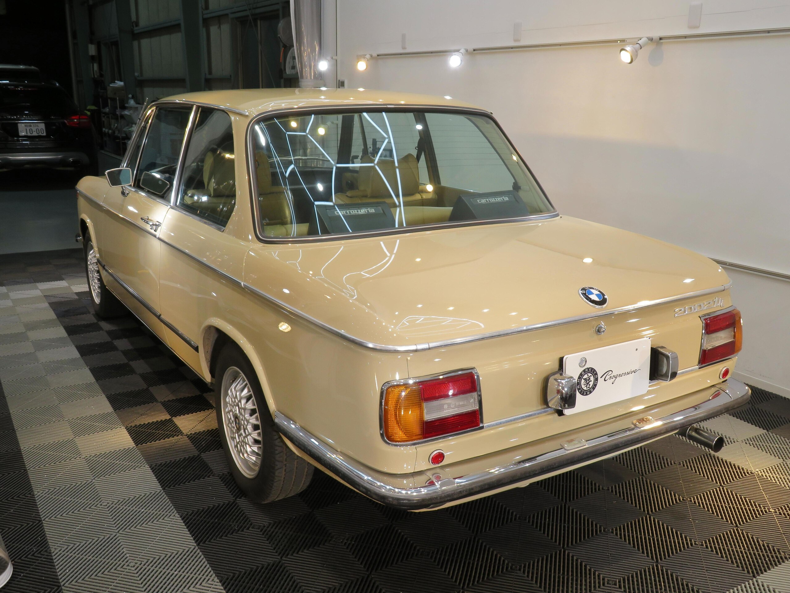 BMW 2002tii (photo: 5)