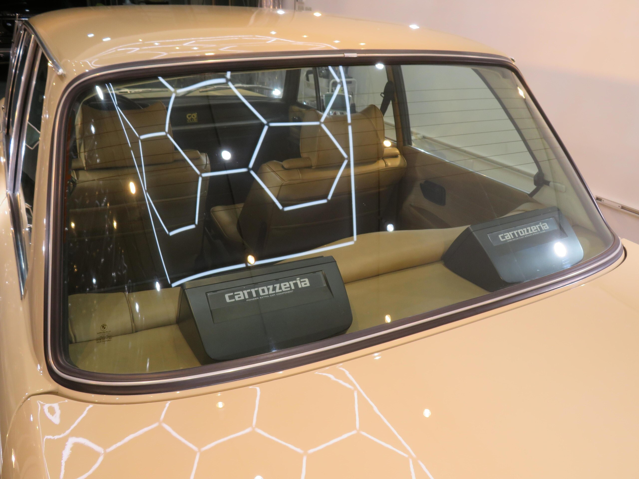 BMW 2002tii (photo: 8)