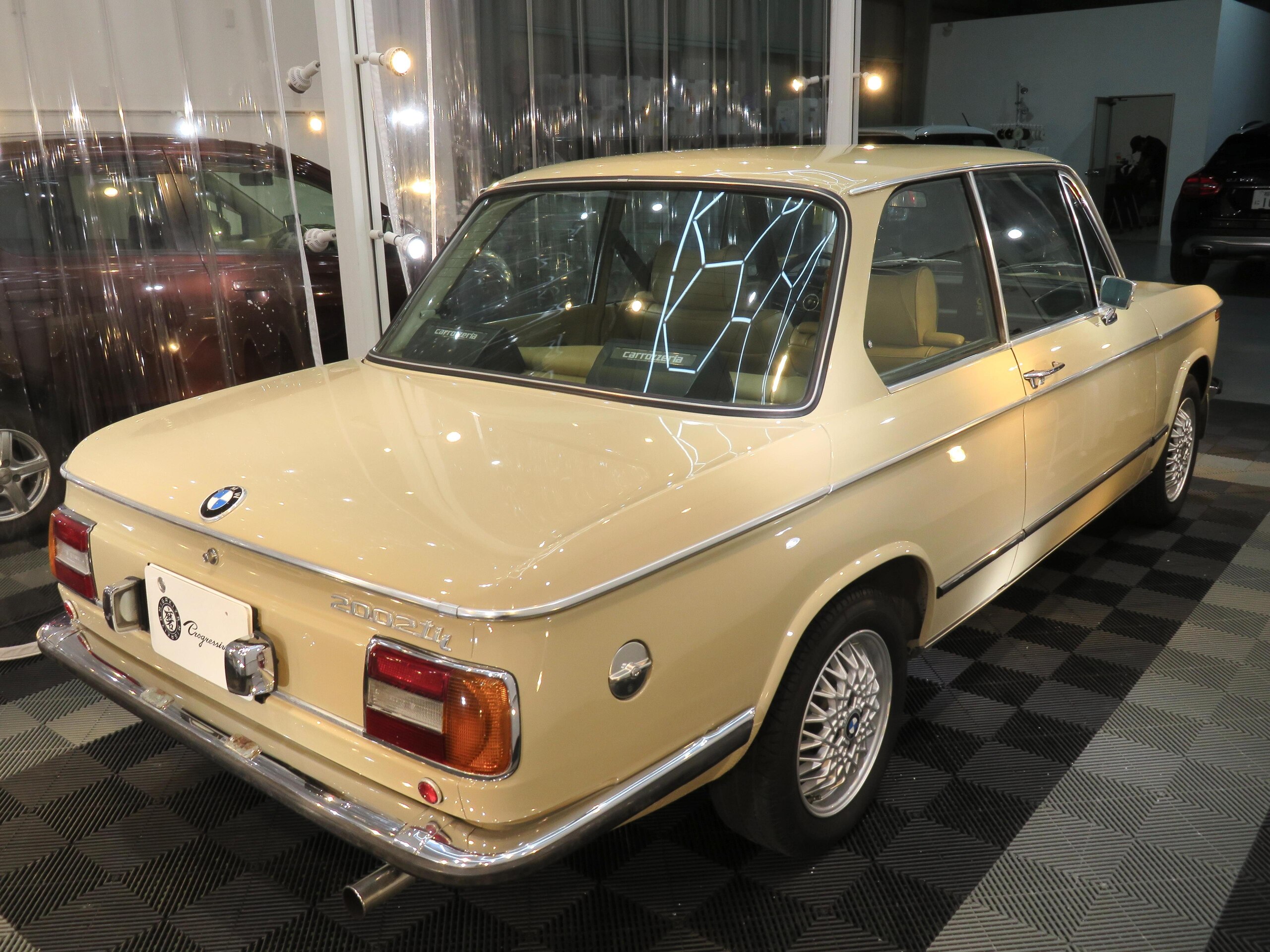 BMW 2002tii (photo: 6)