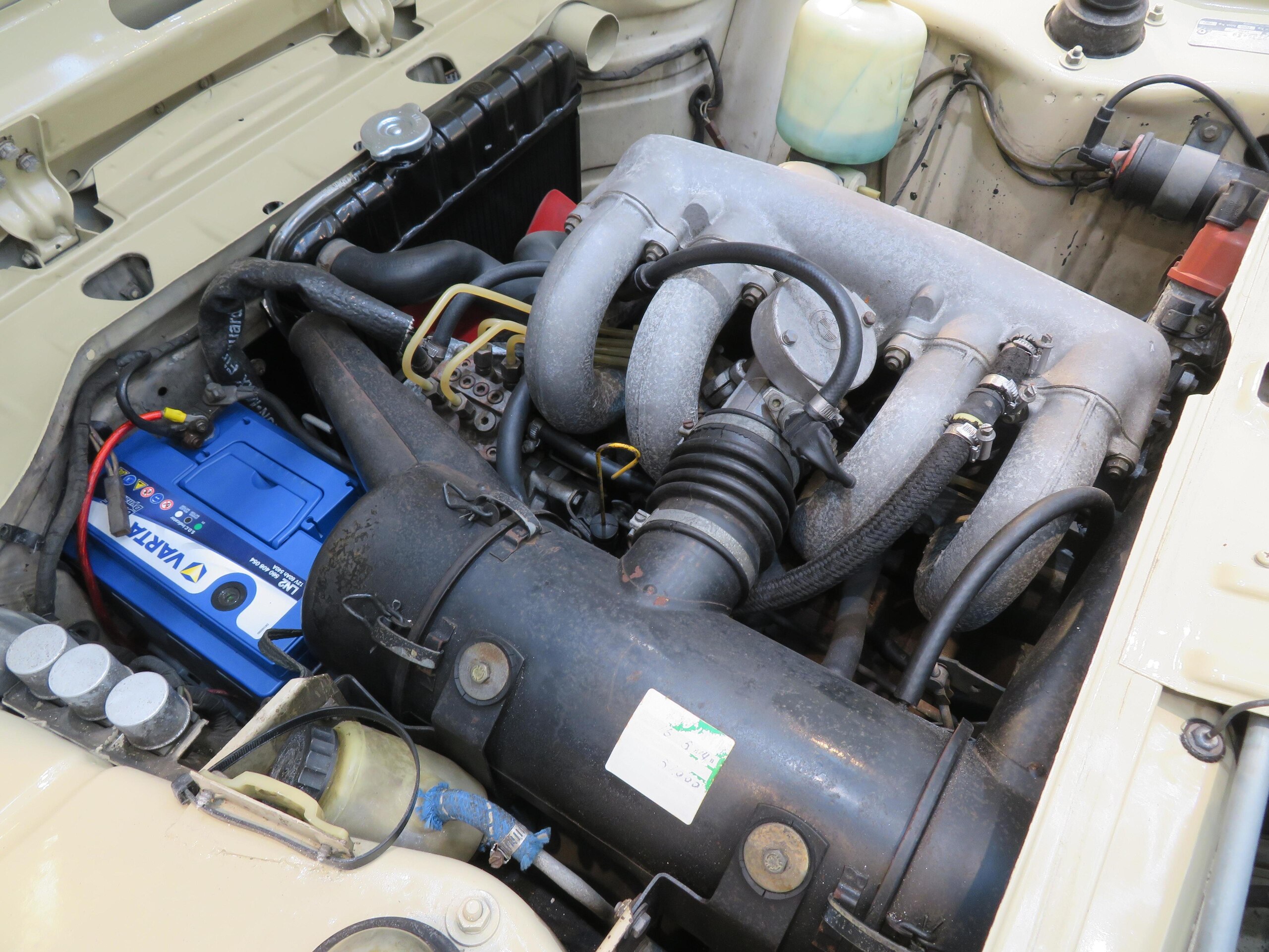 BMW 2002tii (photo: 10)