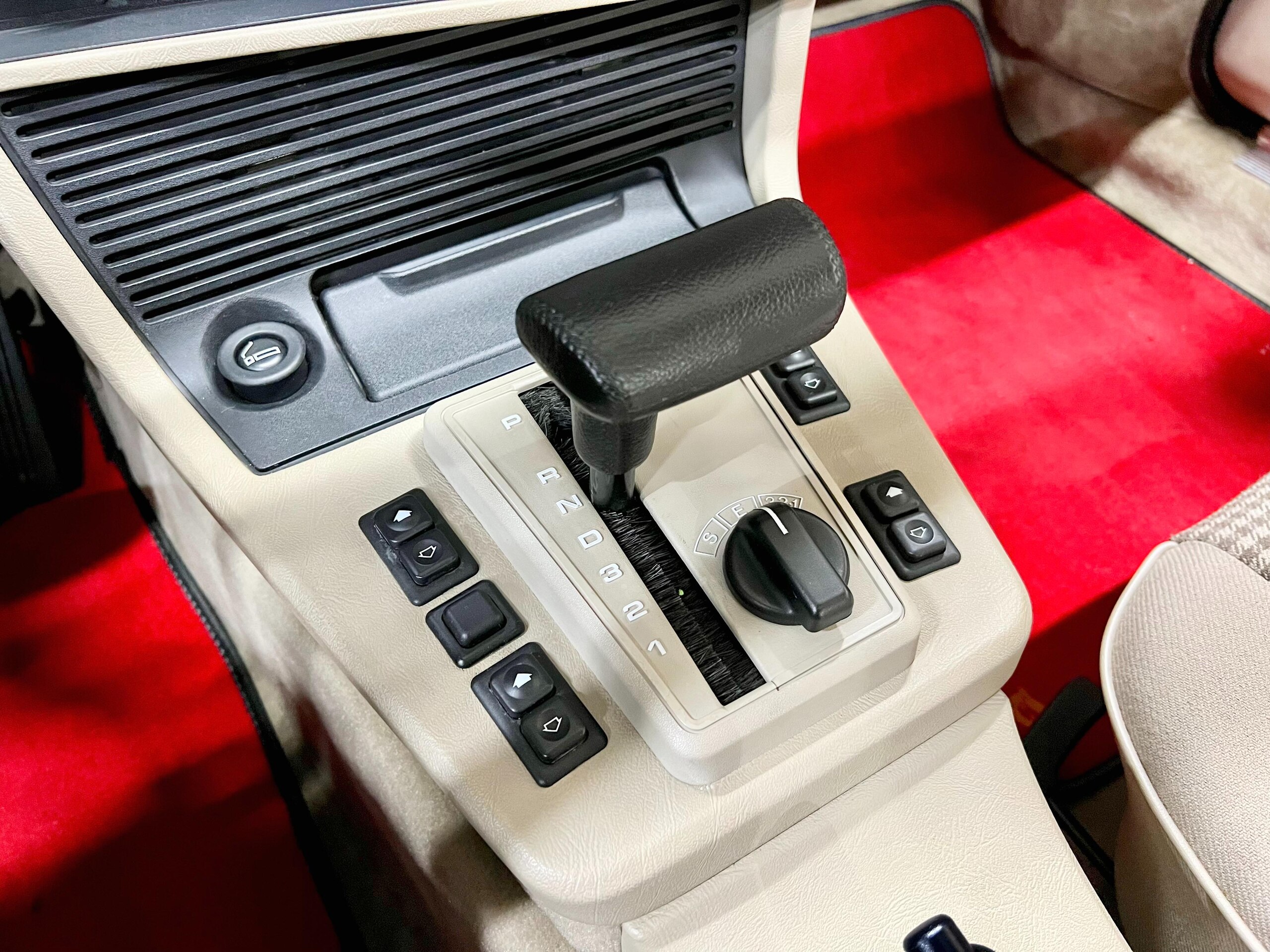 BMW 635CSi (photo: 12)