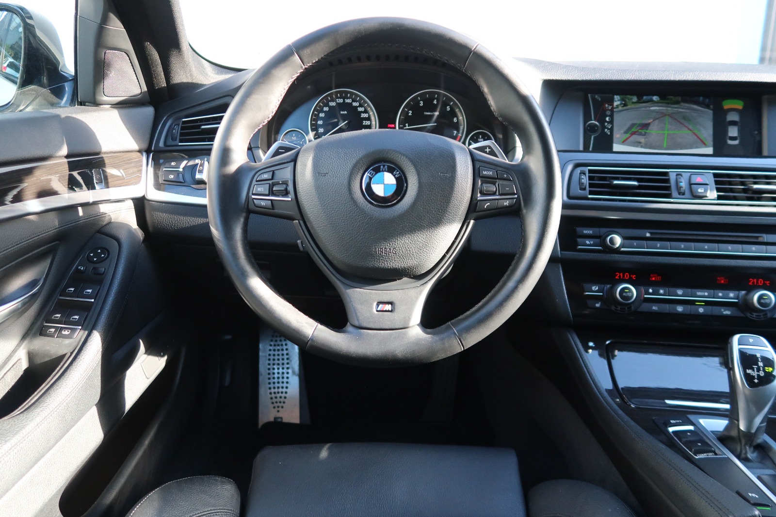 Bmw 528i M Sport (photo: 10)