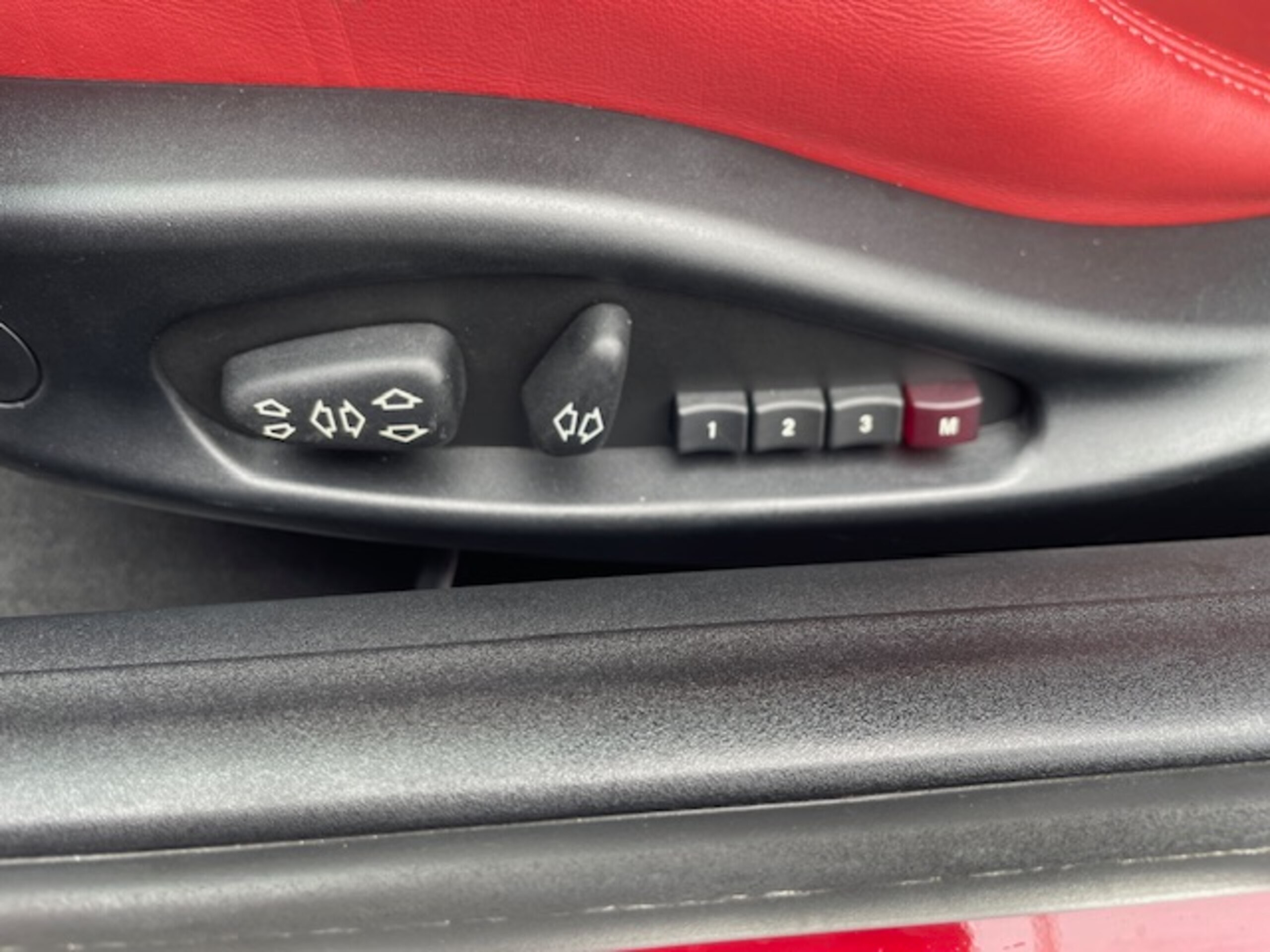 BMW Z4 M Roadster (photo: 10)