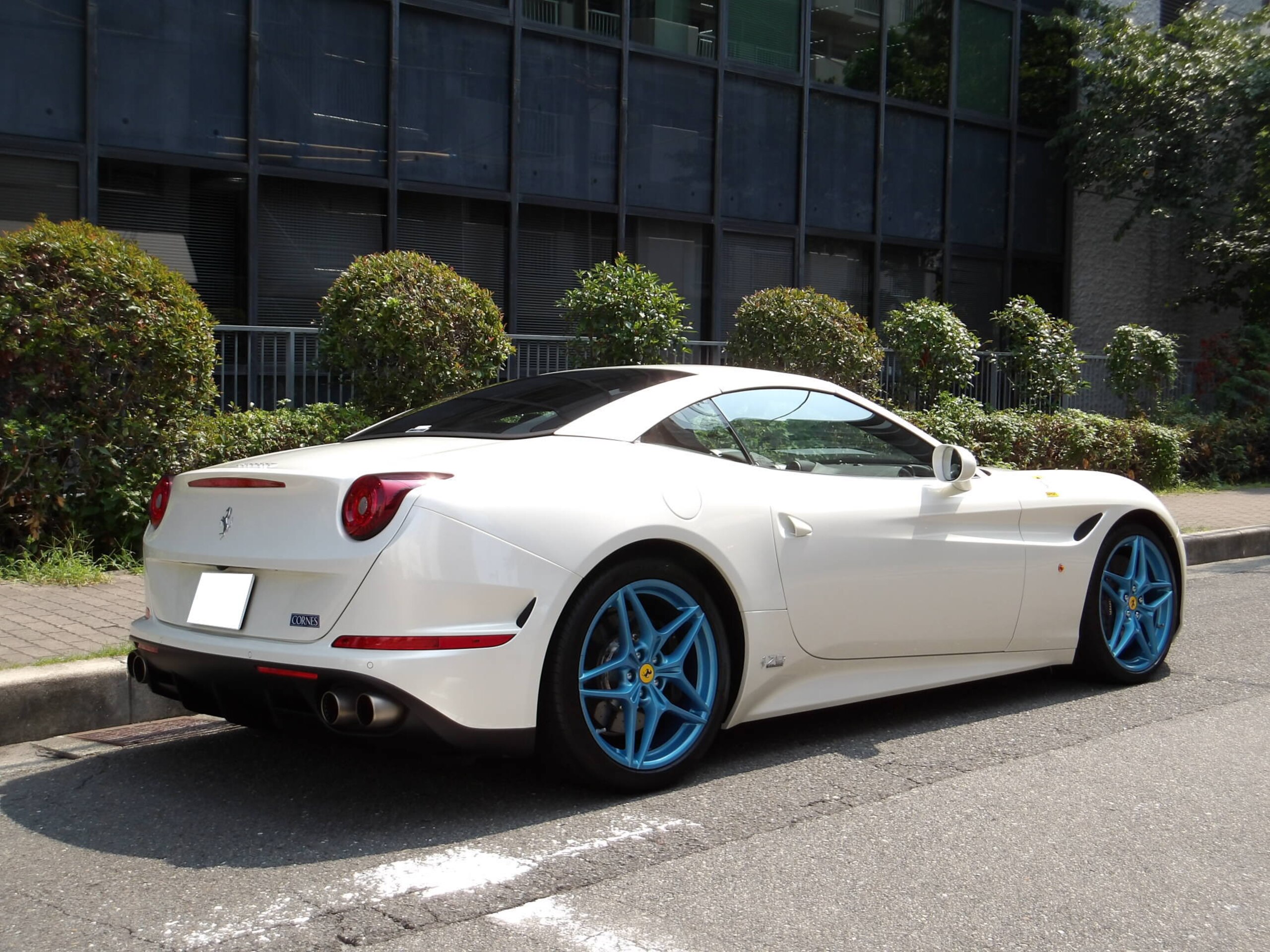 Ferrari California T 70th Anniversary Tailor Made Collection (photo: 4)