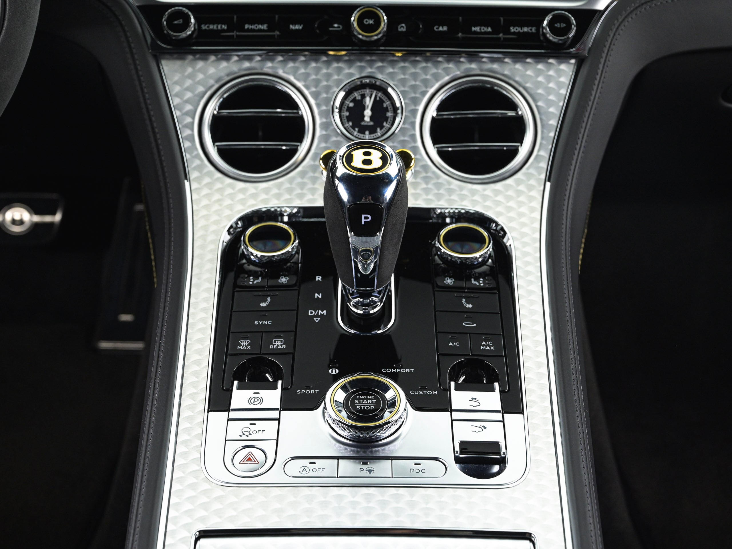 Bentley Continental GT Number 9 Edition by Mulliner (photo: 11)