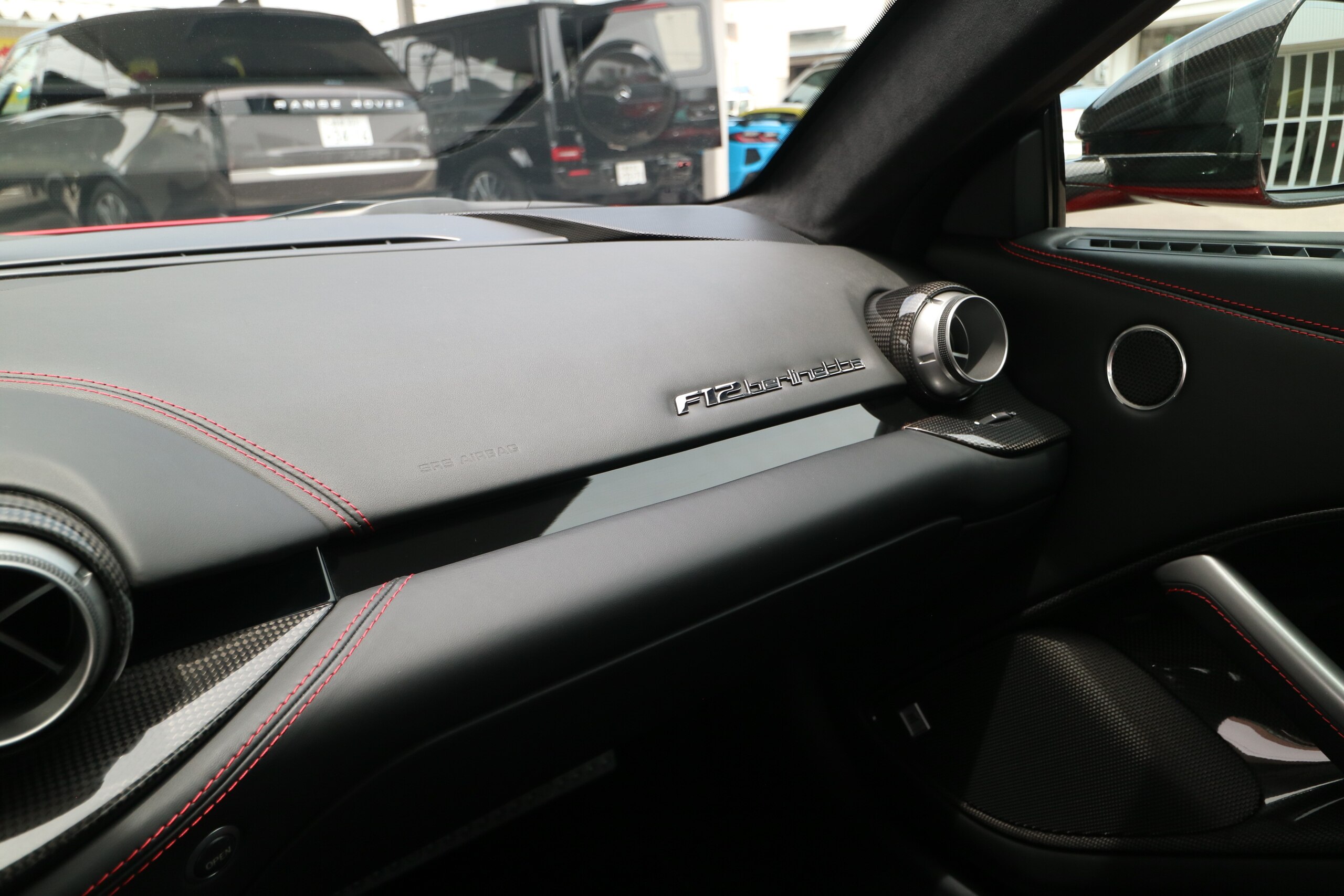 Ferrari F12 Berlinetta (photo: 9)