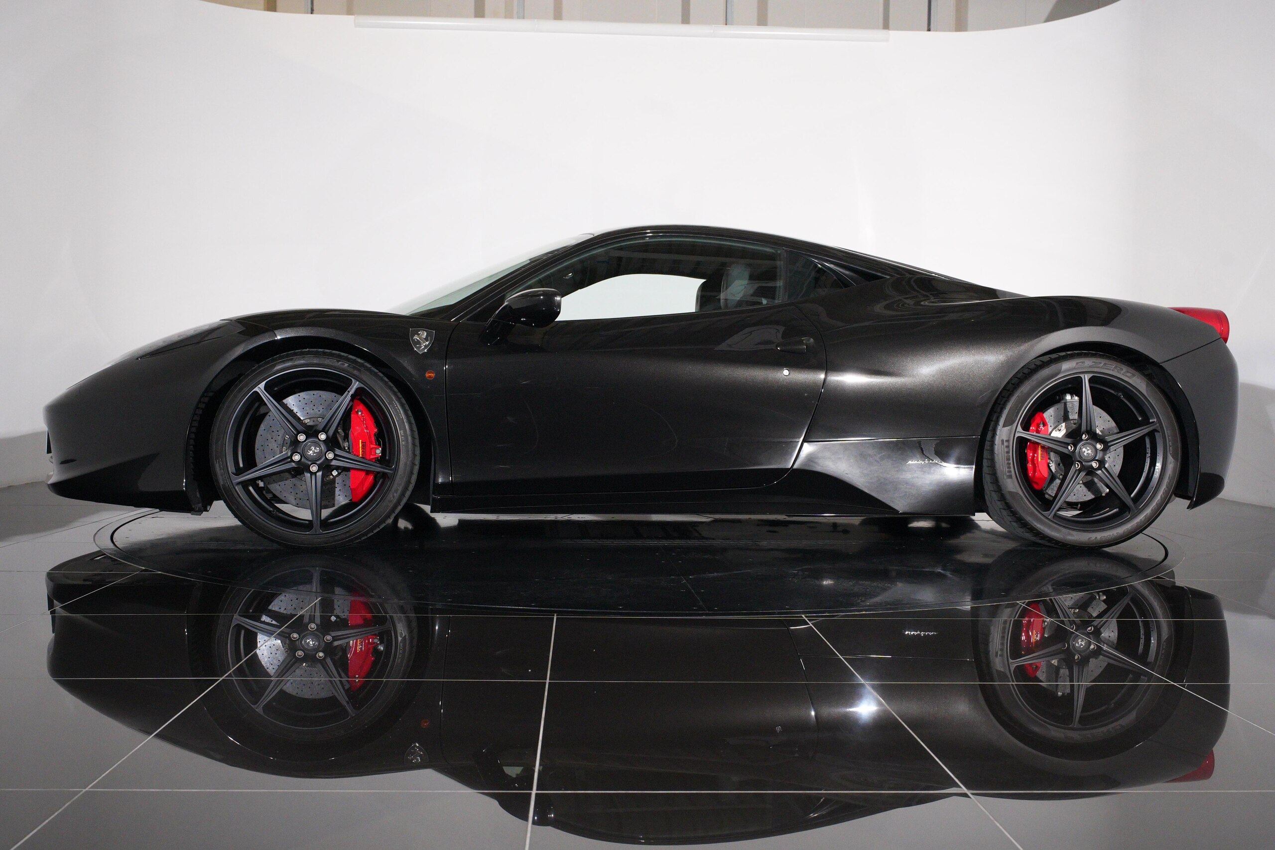 Ferrari 458 Italia F1 DCT (photo: 2)