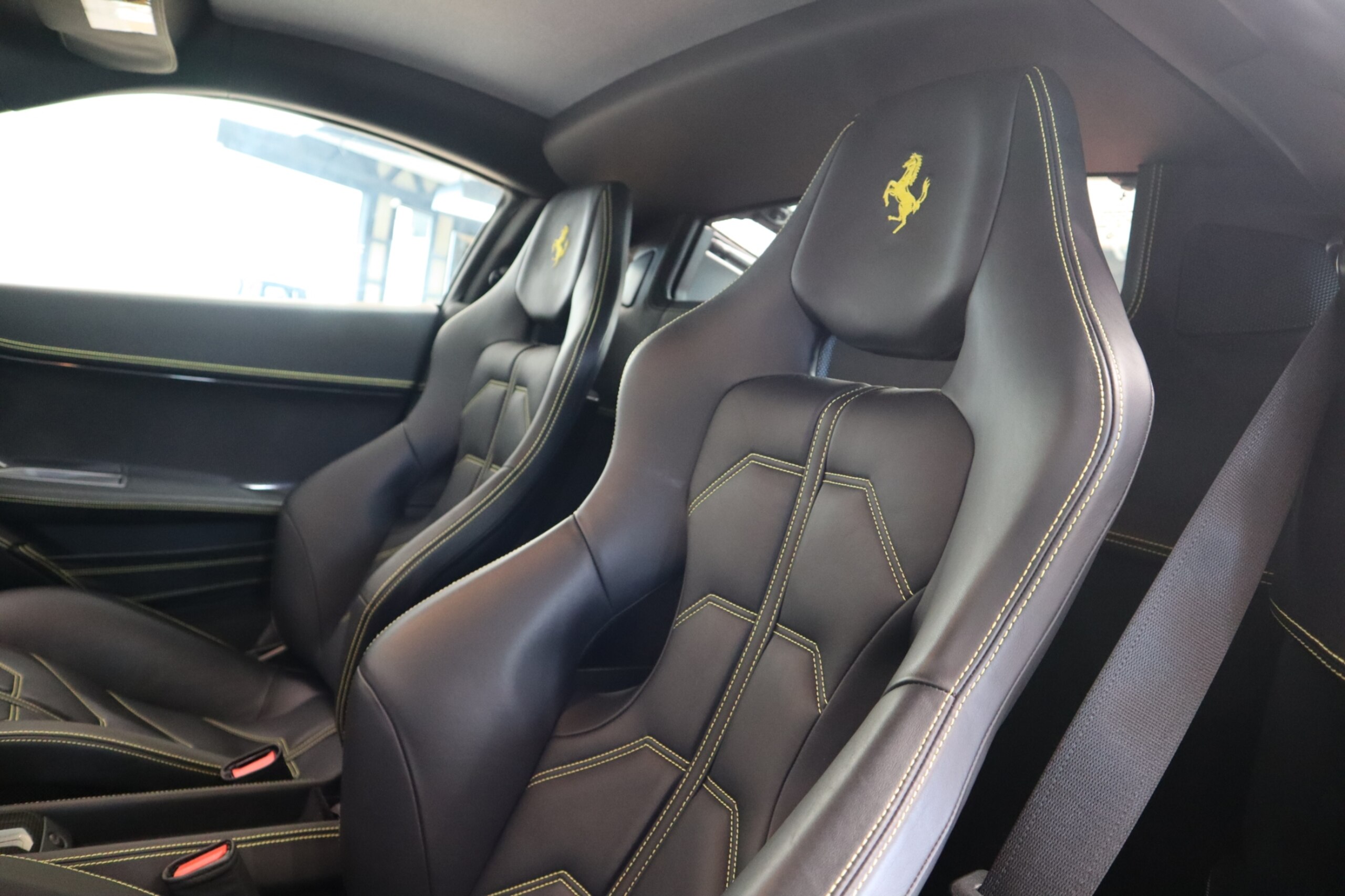 Ferrari 458 Italia F1 DCT (photo: 10)