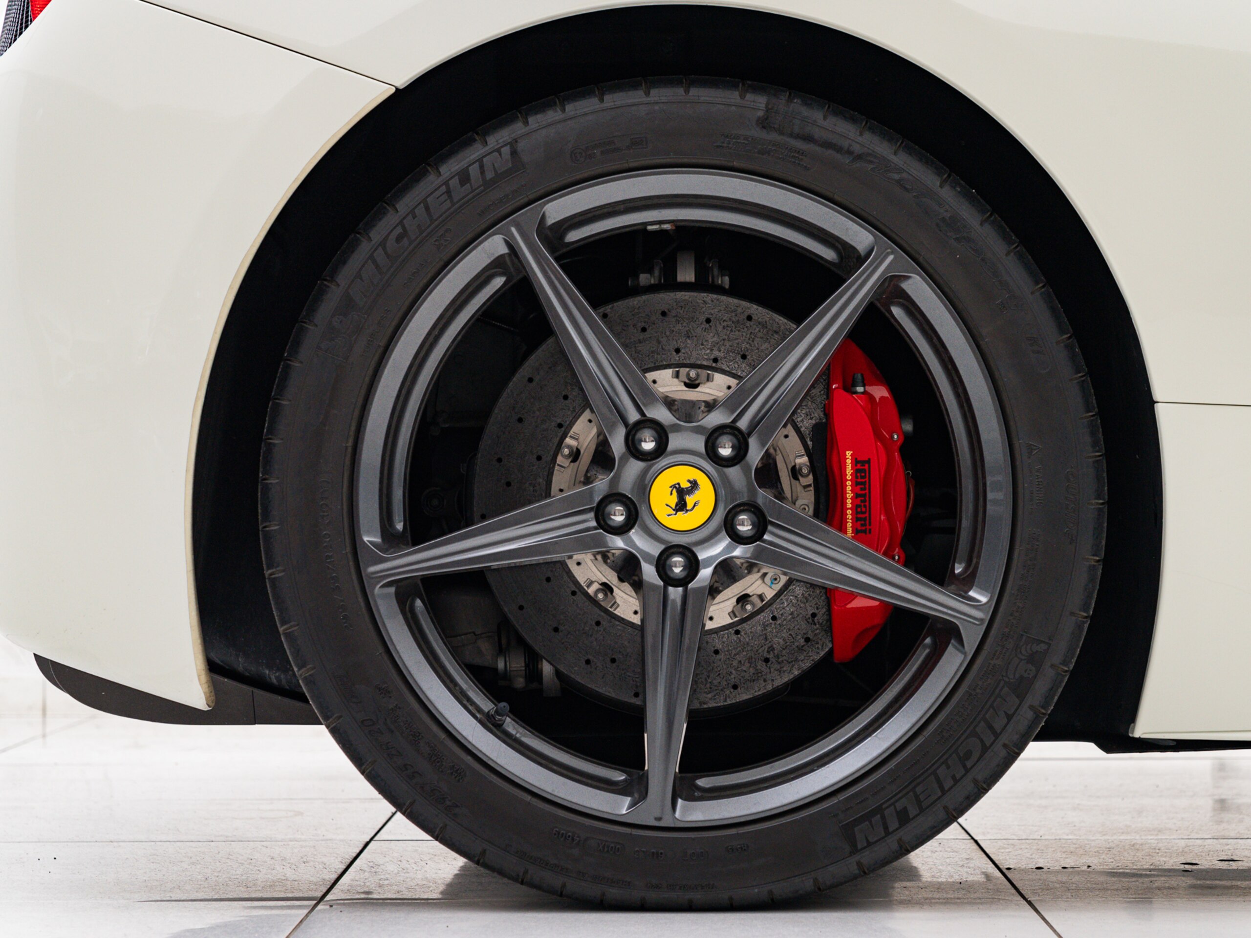 Ferrari 458 Italia F1 DCT (photo: 20)