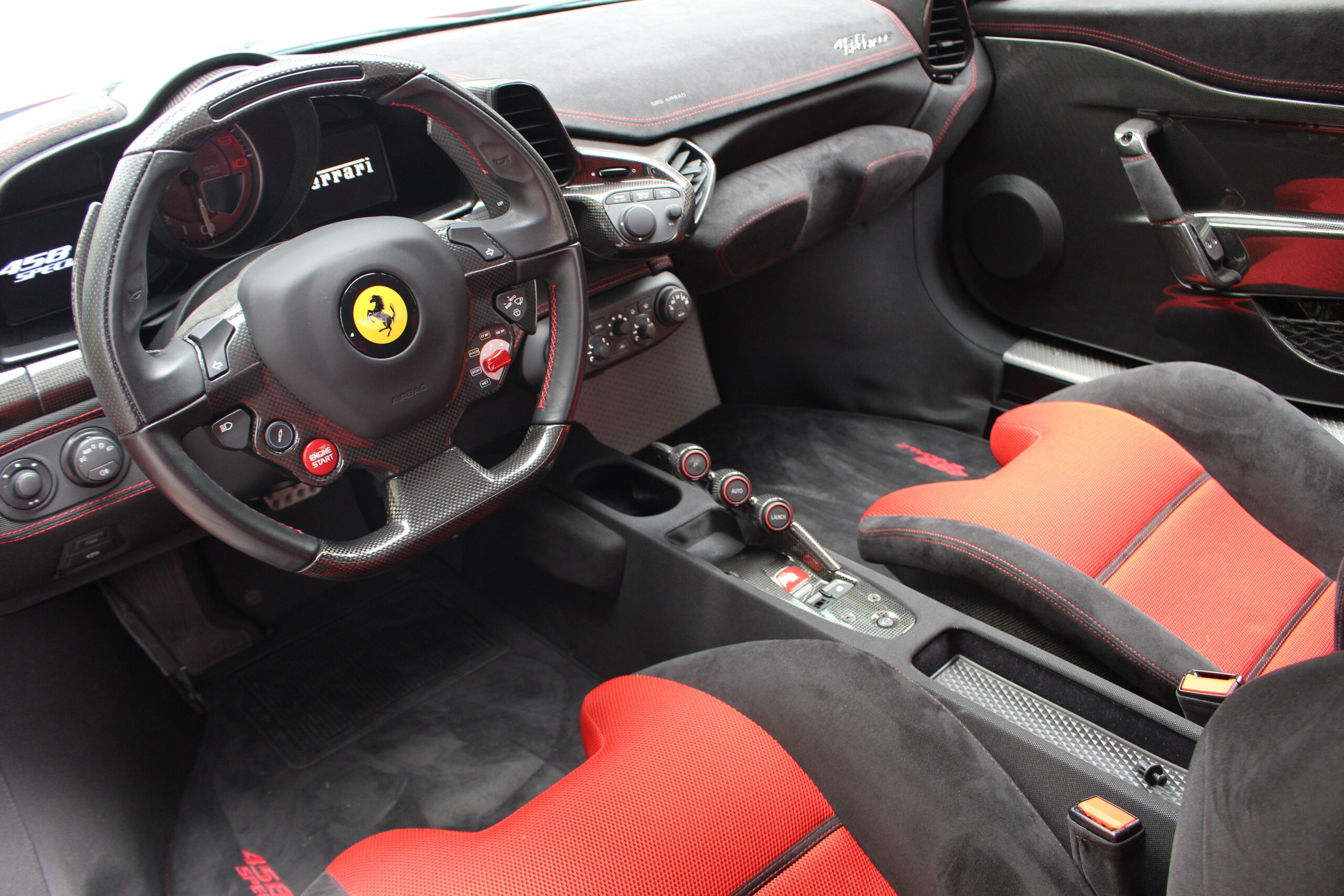 Ferrari 458 Speciale (photo: 10)