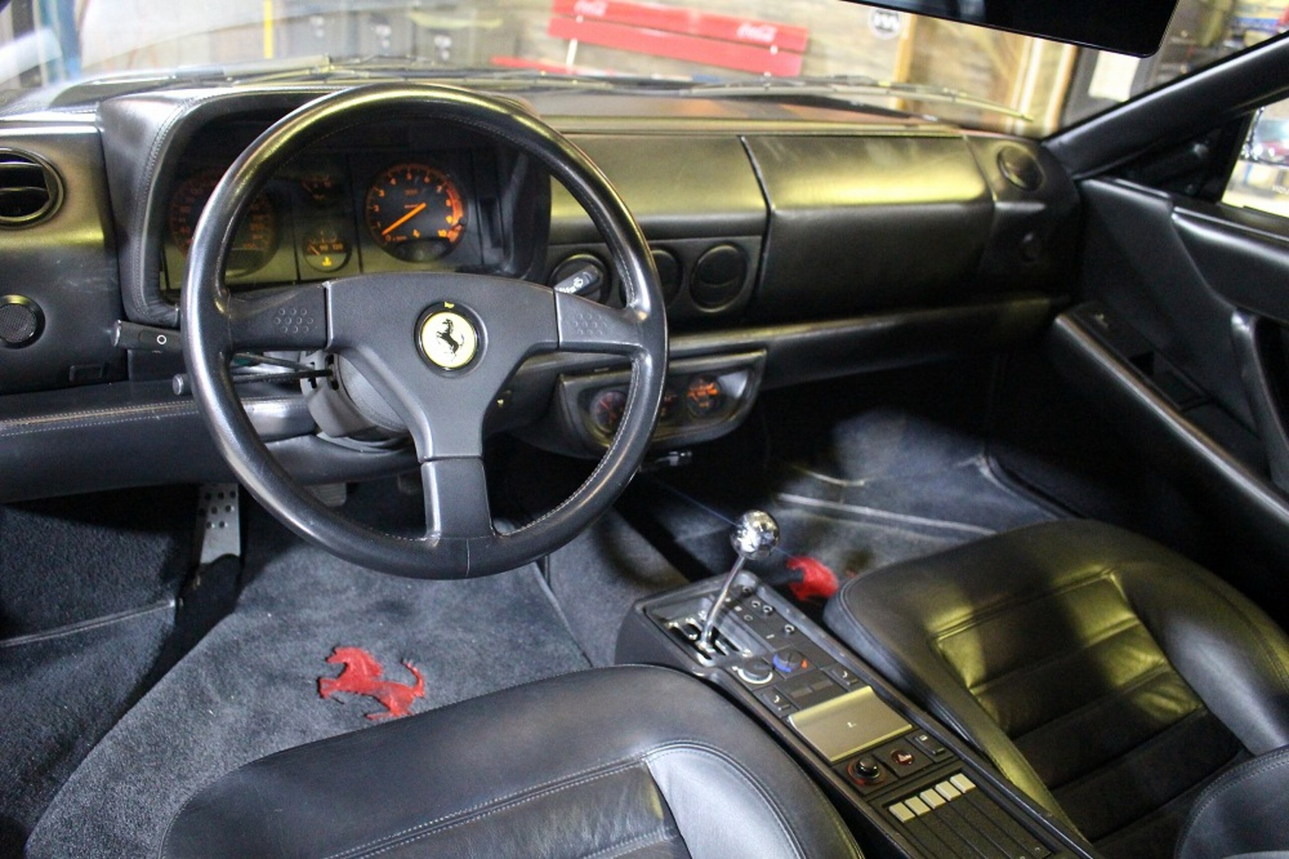 Ferrari 512TR (photo: 10)