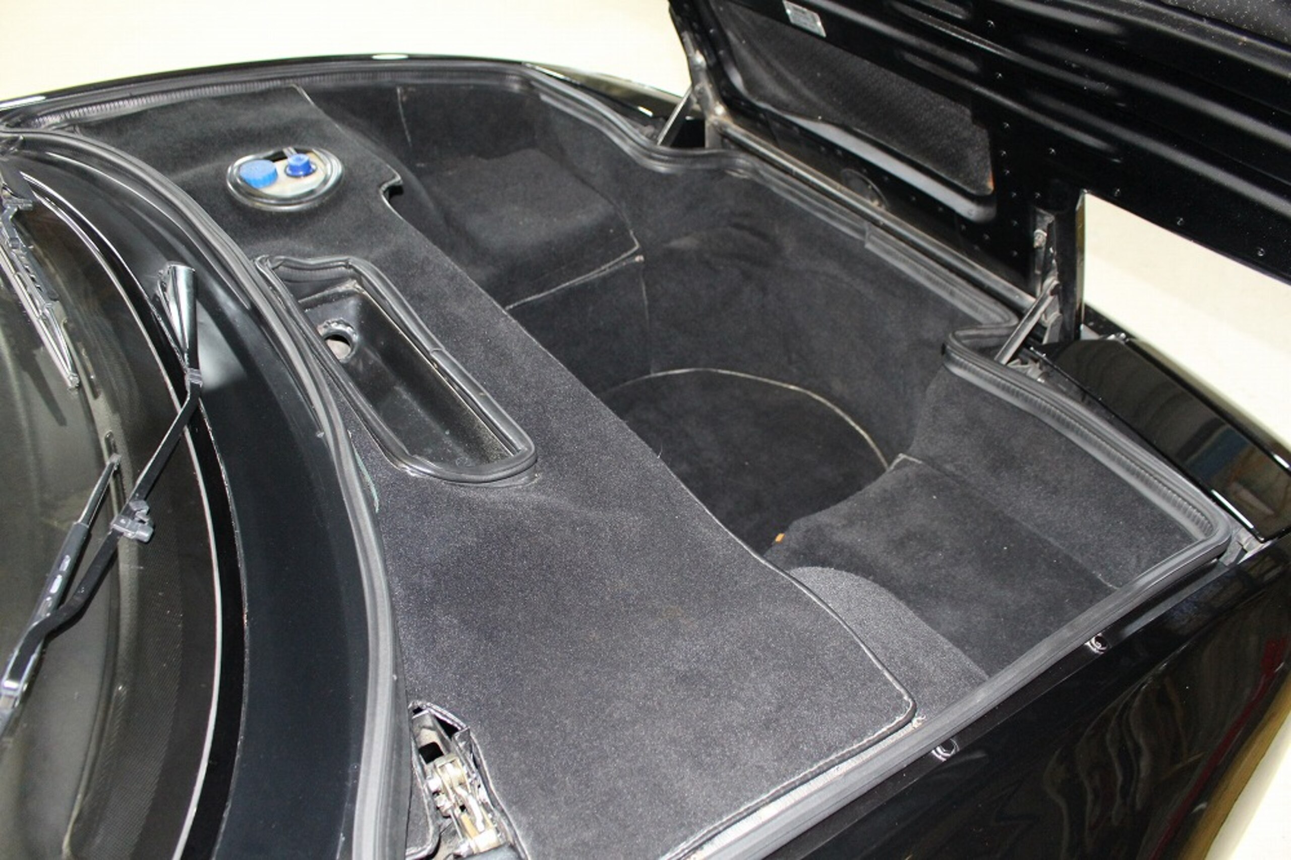 Ferrari 512TR (photo: 30)