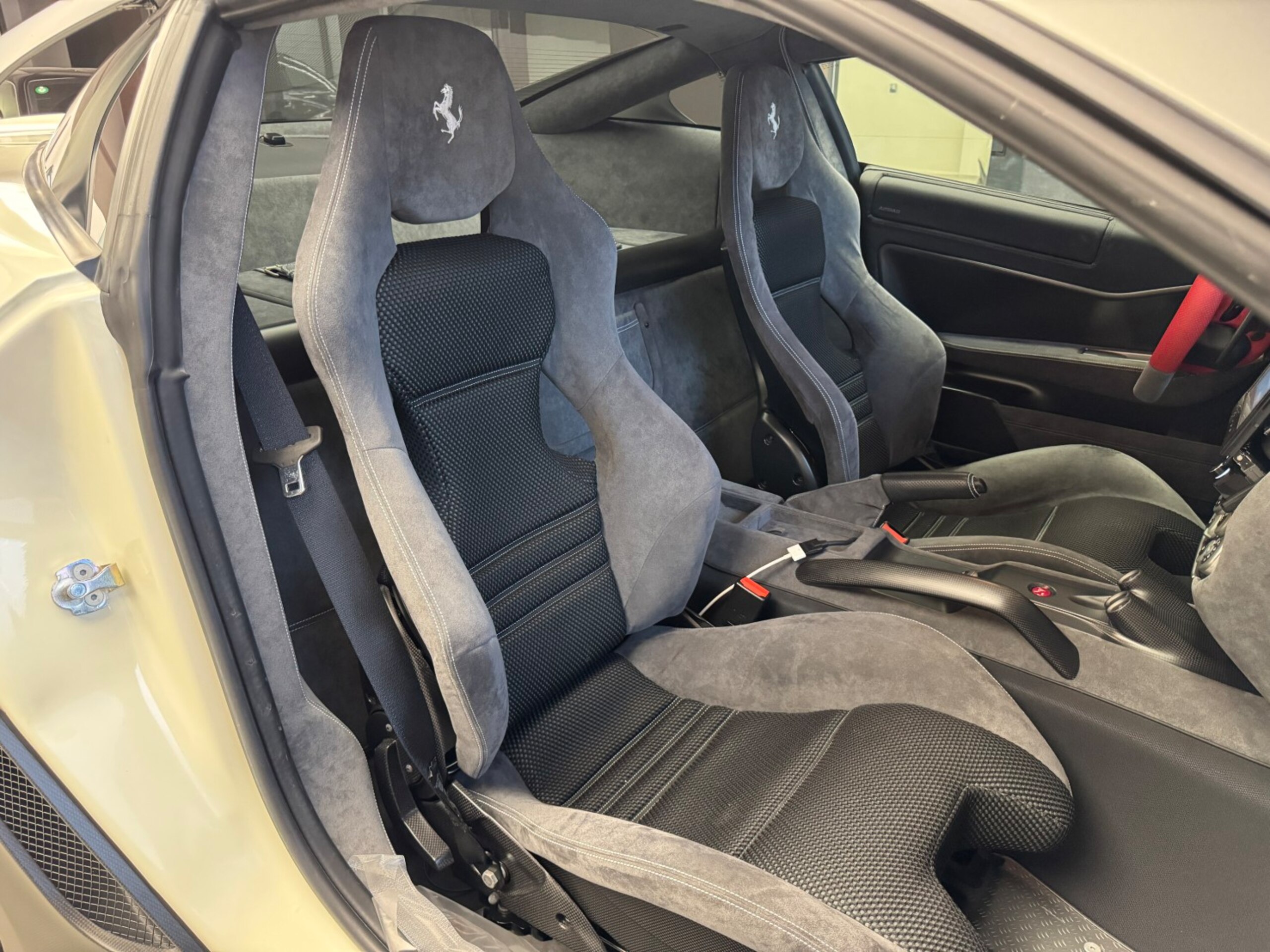 Ferrari 599GTO (photo: 14)