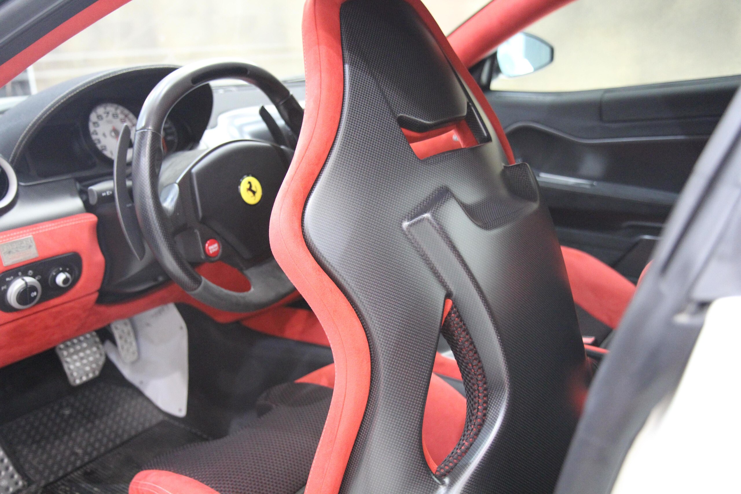 Ferrari 599GTO (photo: 8)