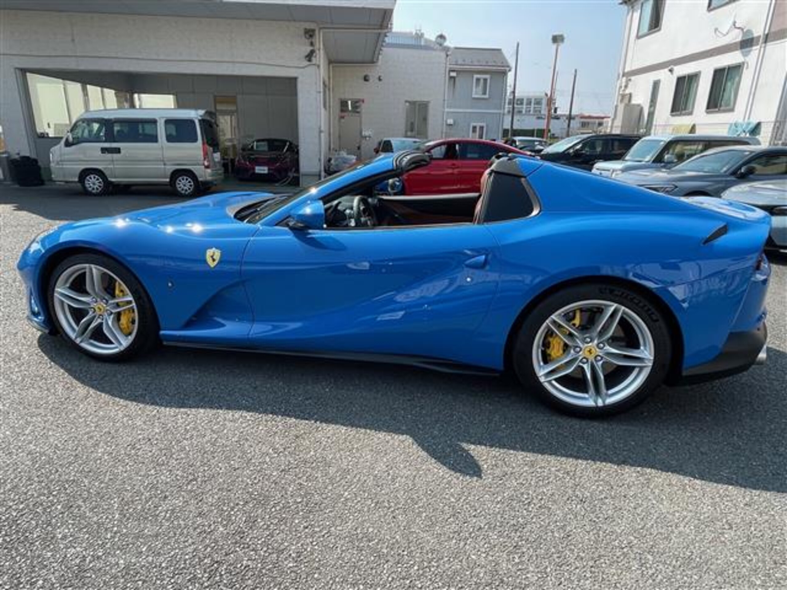 Ferrari 812GTS (photo: 5)