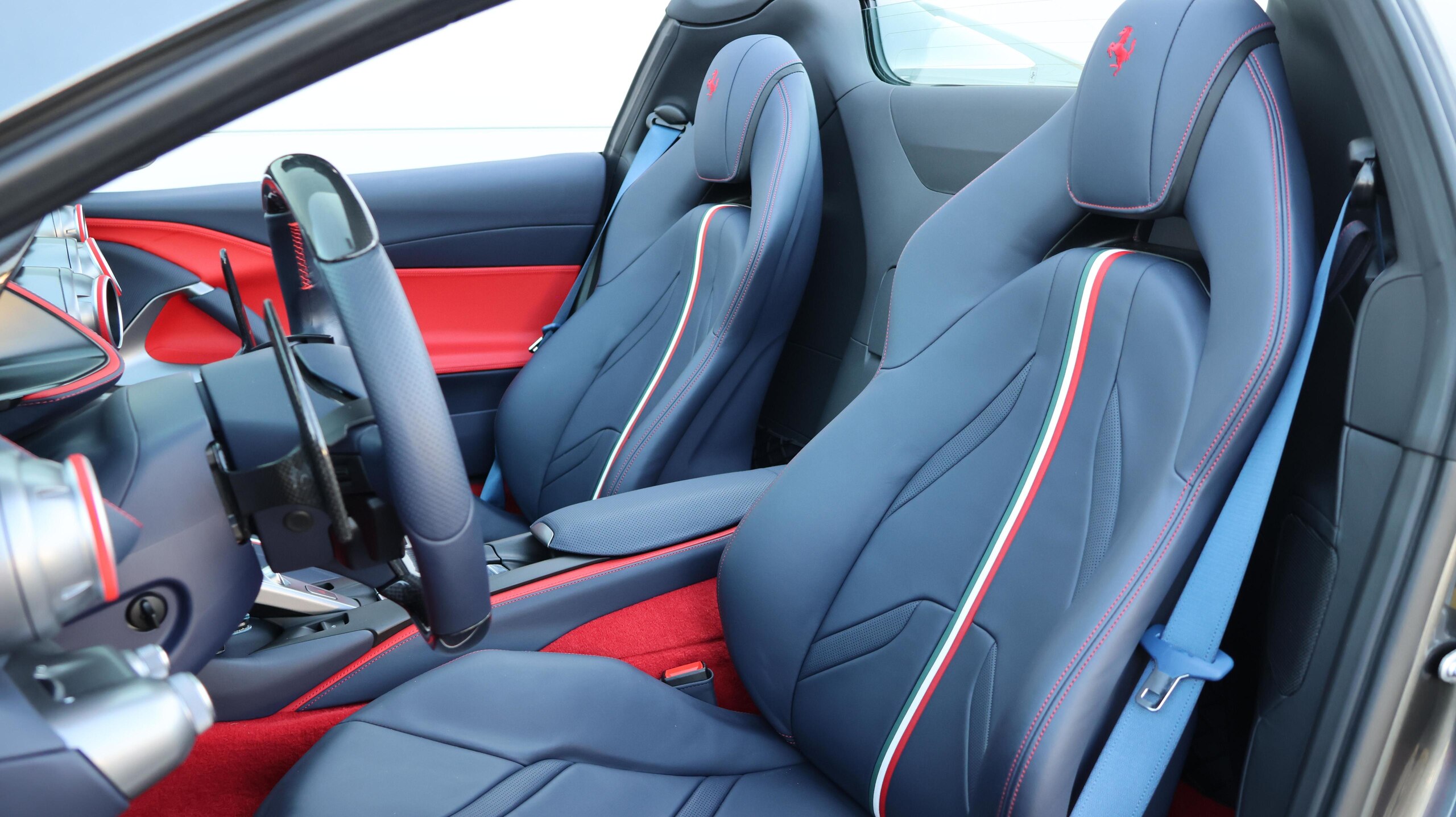 Ferrari 812GTS 2021 for sale from Japan - image 5