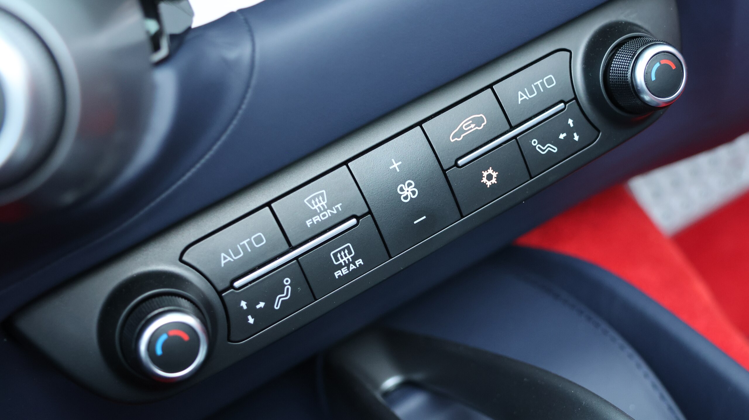 Ferrari 812GTS 2021 for sale from Japan - image 25