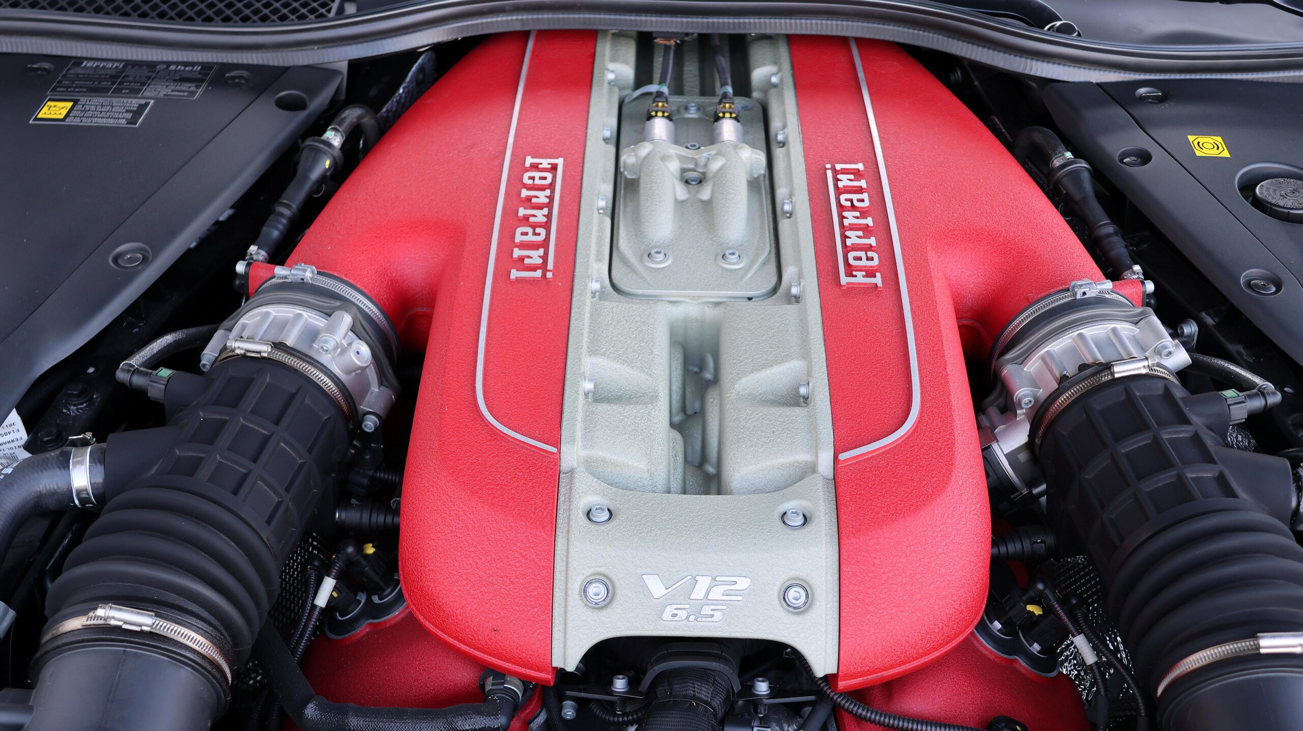 Ferrari 812GTS 2021 for sale from Japan - image 30