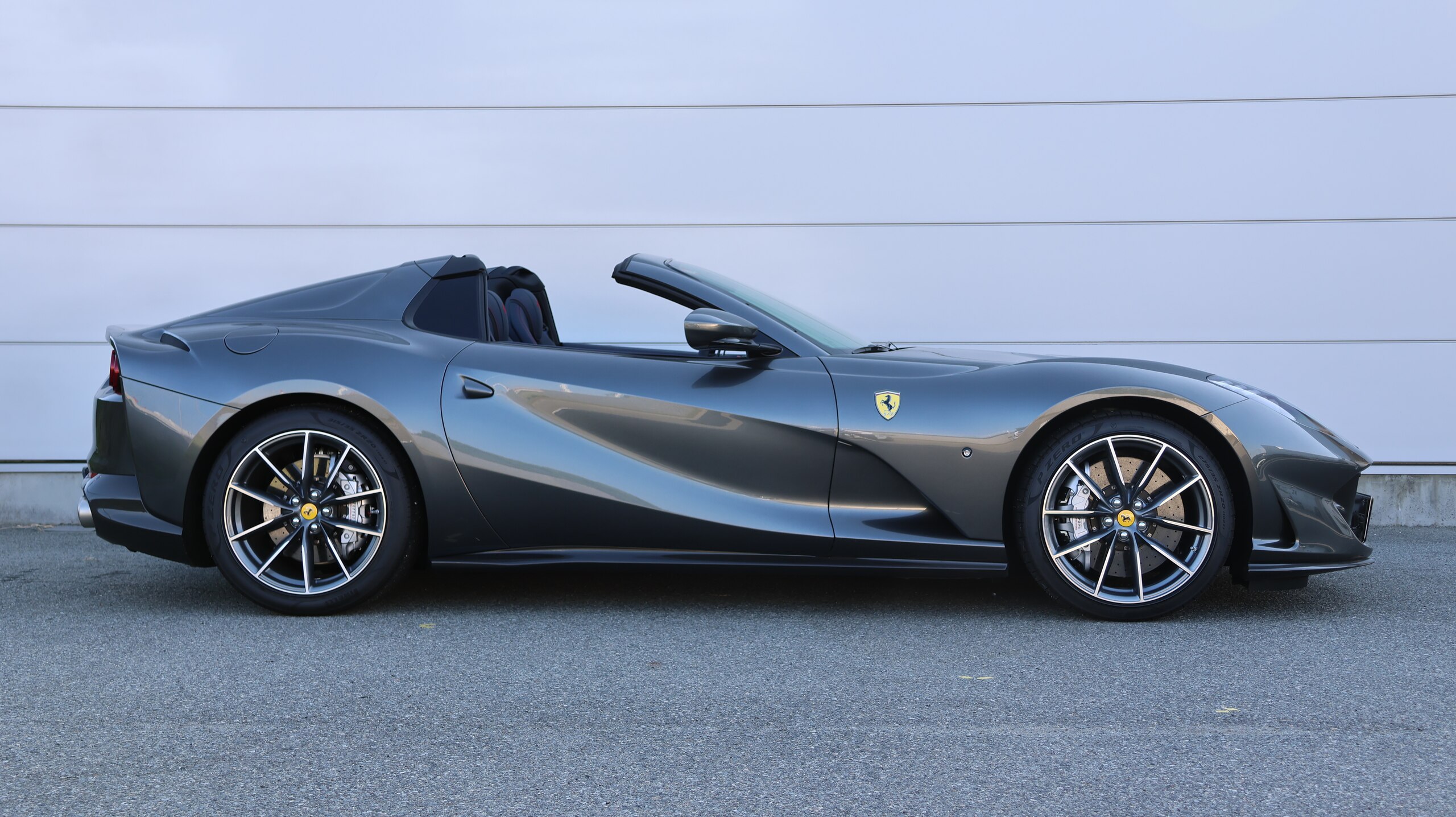 Ferrari 812GTS 2021 for sale from Japan - image 33