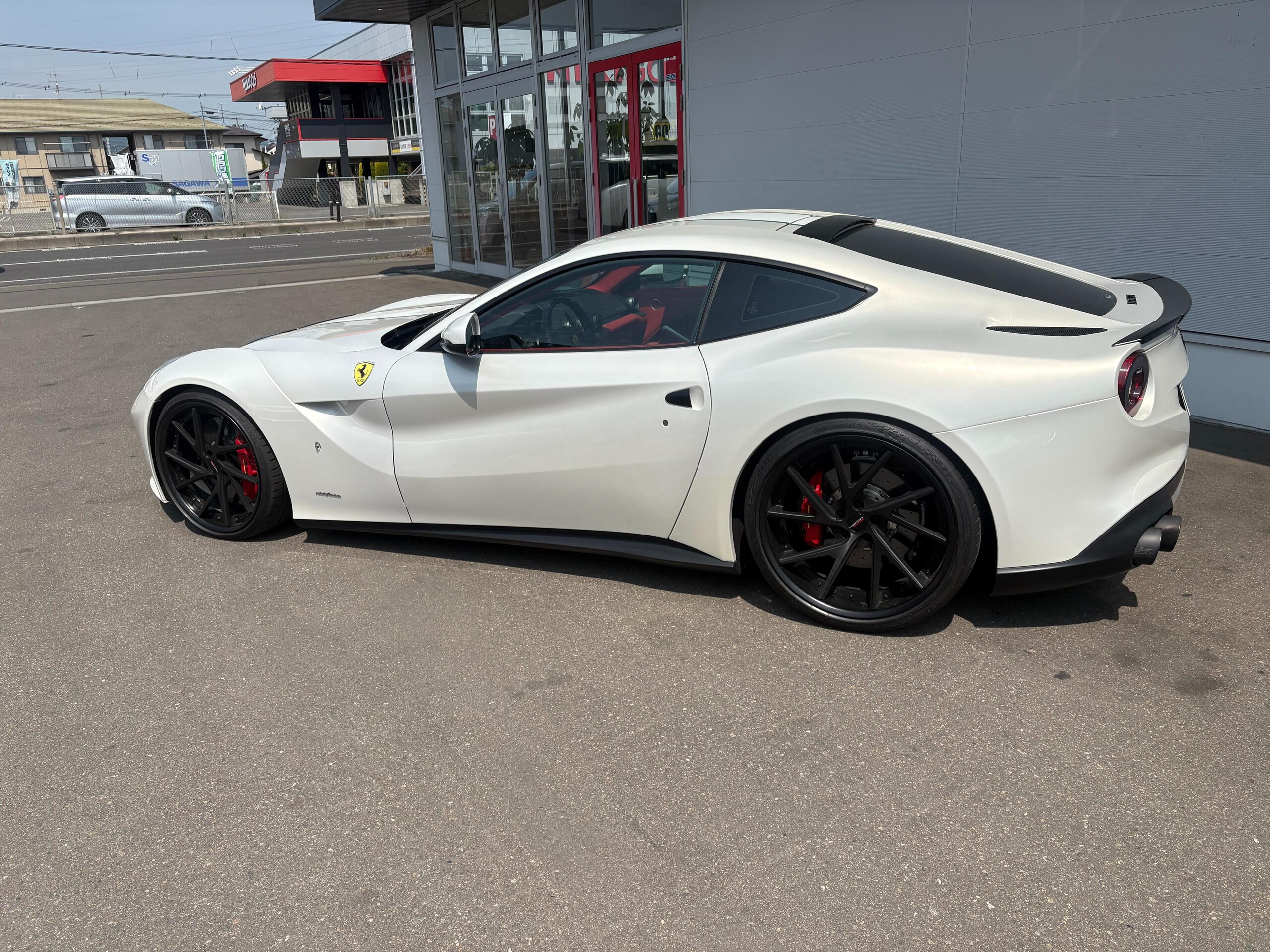 Ferrari F12 Berlinetta 2013 for sale from Japan - image 2