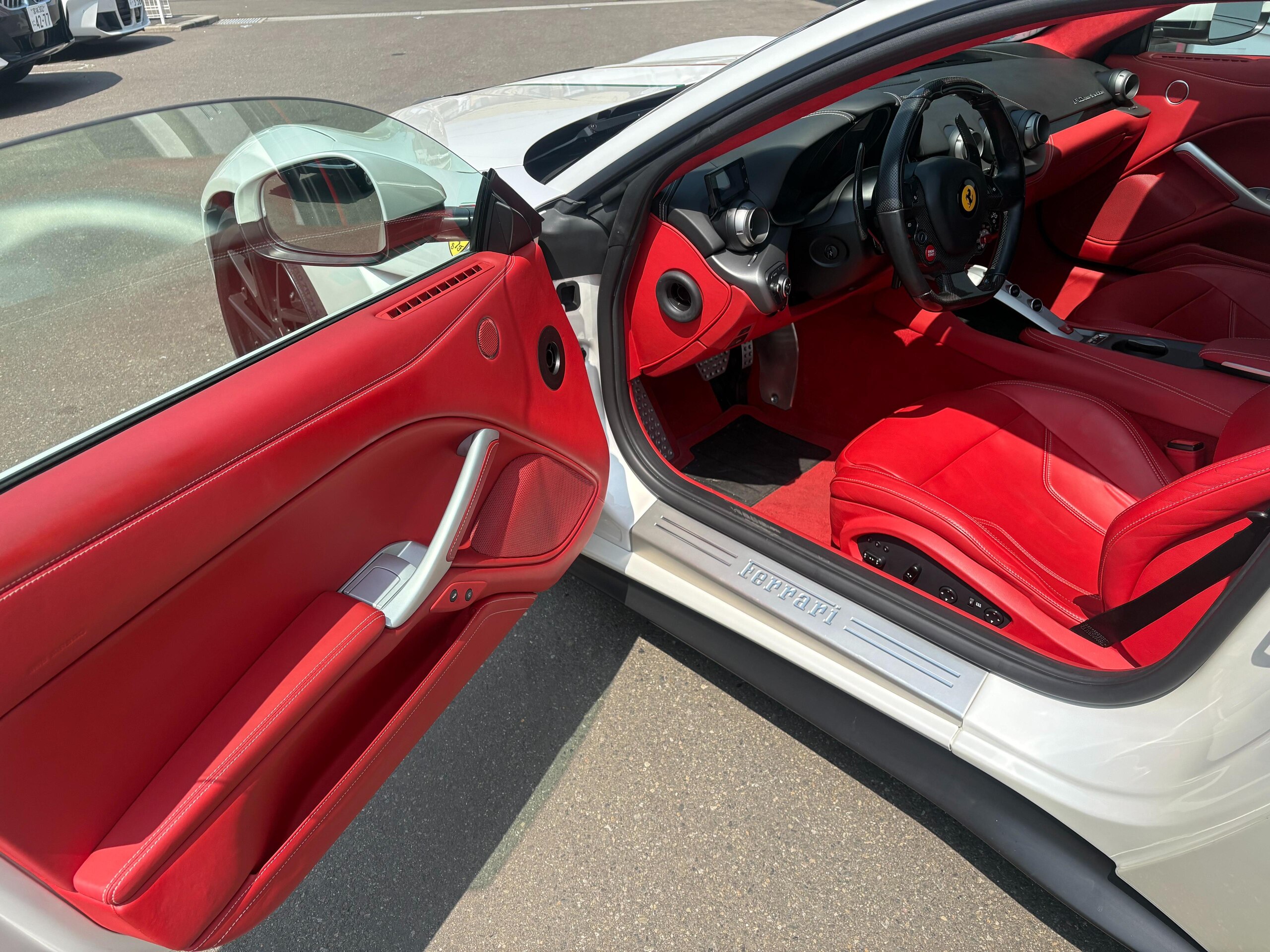 Ferrari F12 Berlinetta 2013 for sale from Japan - image 3