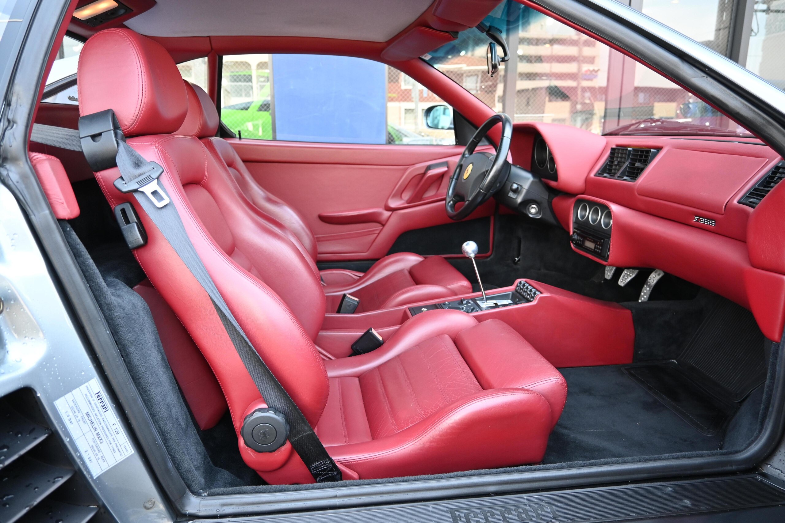 Ferrari F355 Berlinetta (photo: 16)