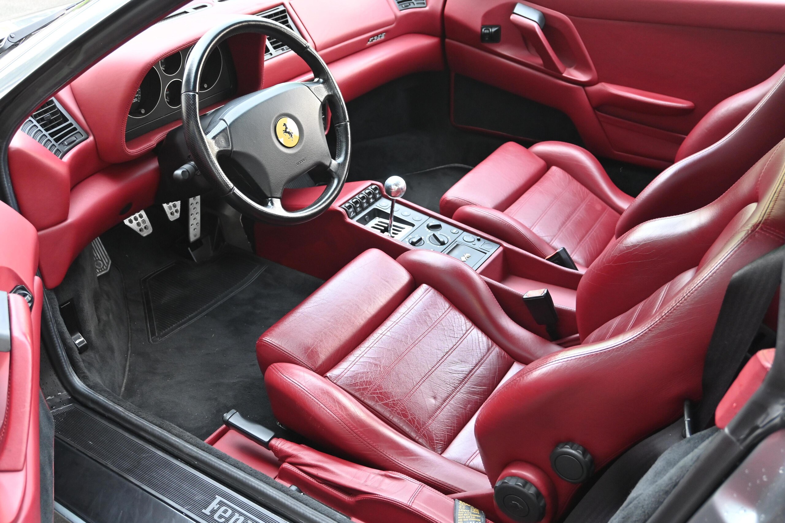 Ferrari F355 Berlinetta (photo: 6)
