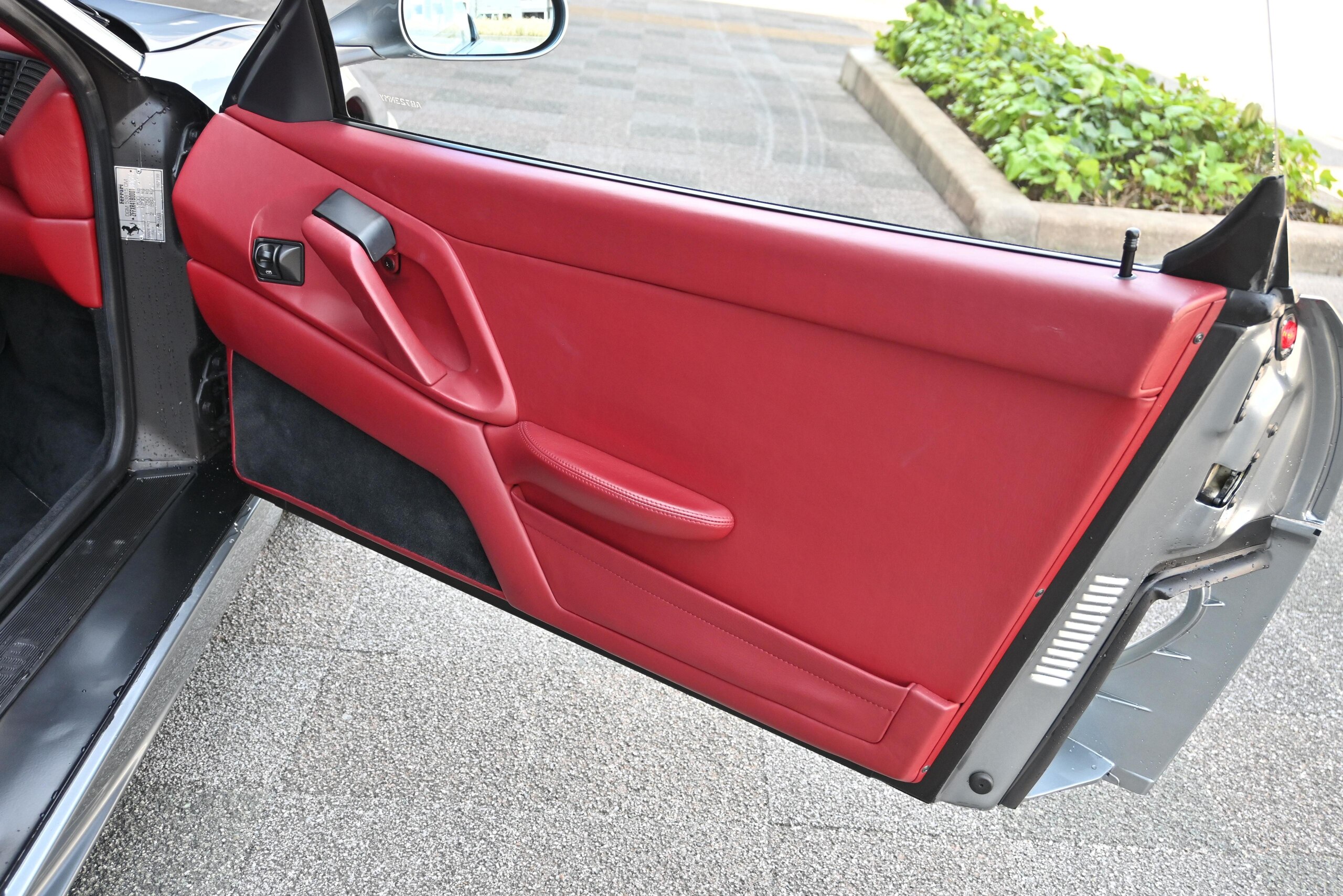 Ferrari F355 Berlinetta (photo: 18)