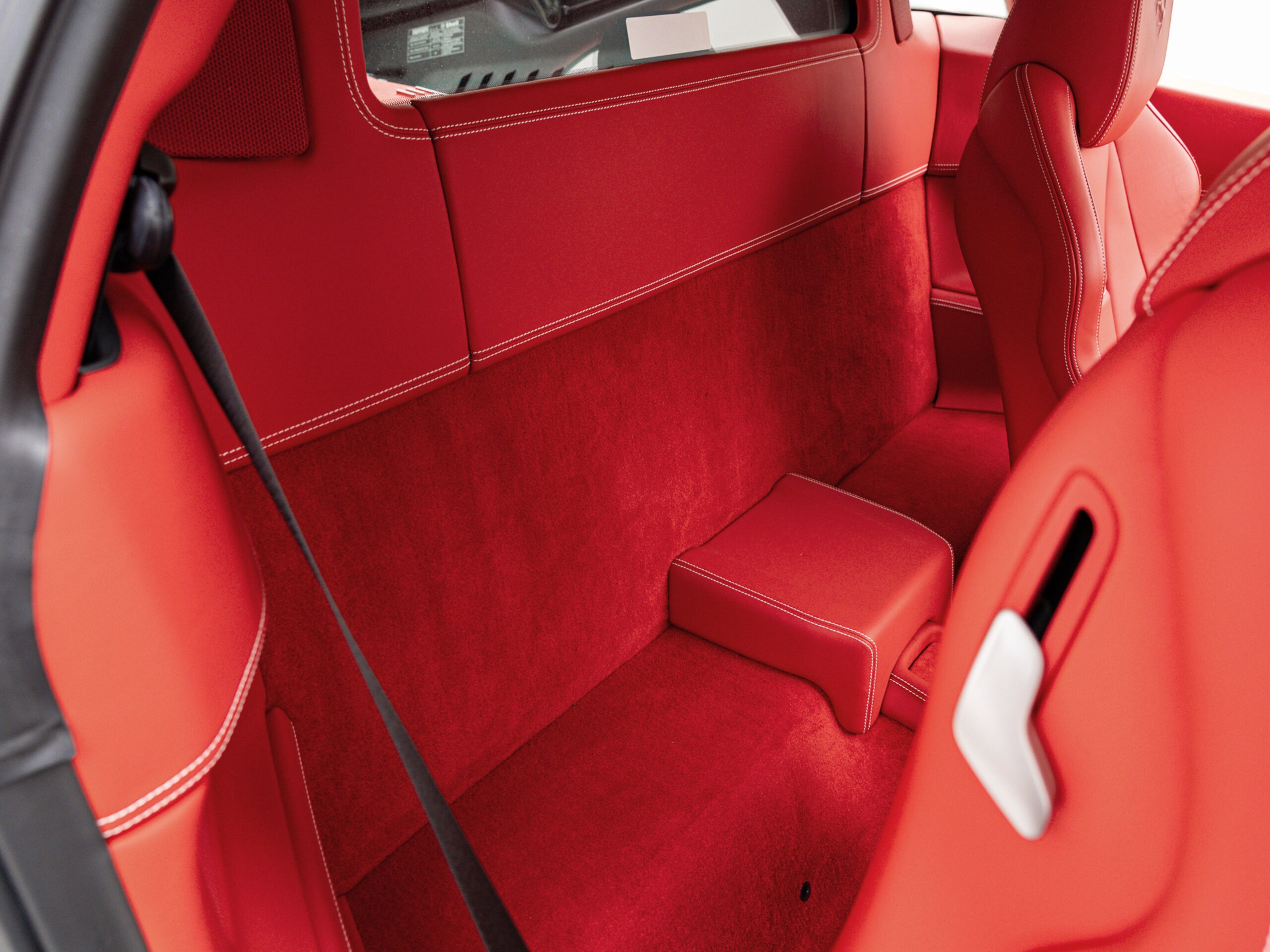 Ferrari 458 Italia F1 DCT (photo: 17)