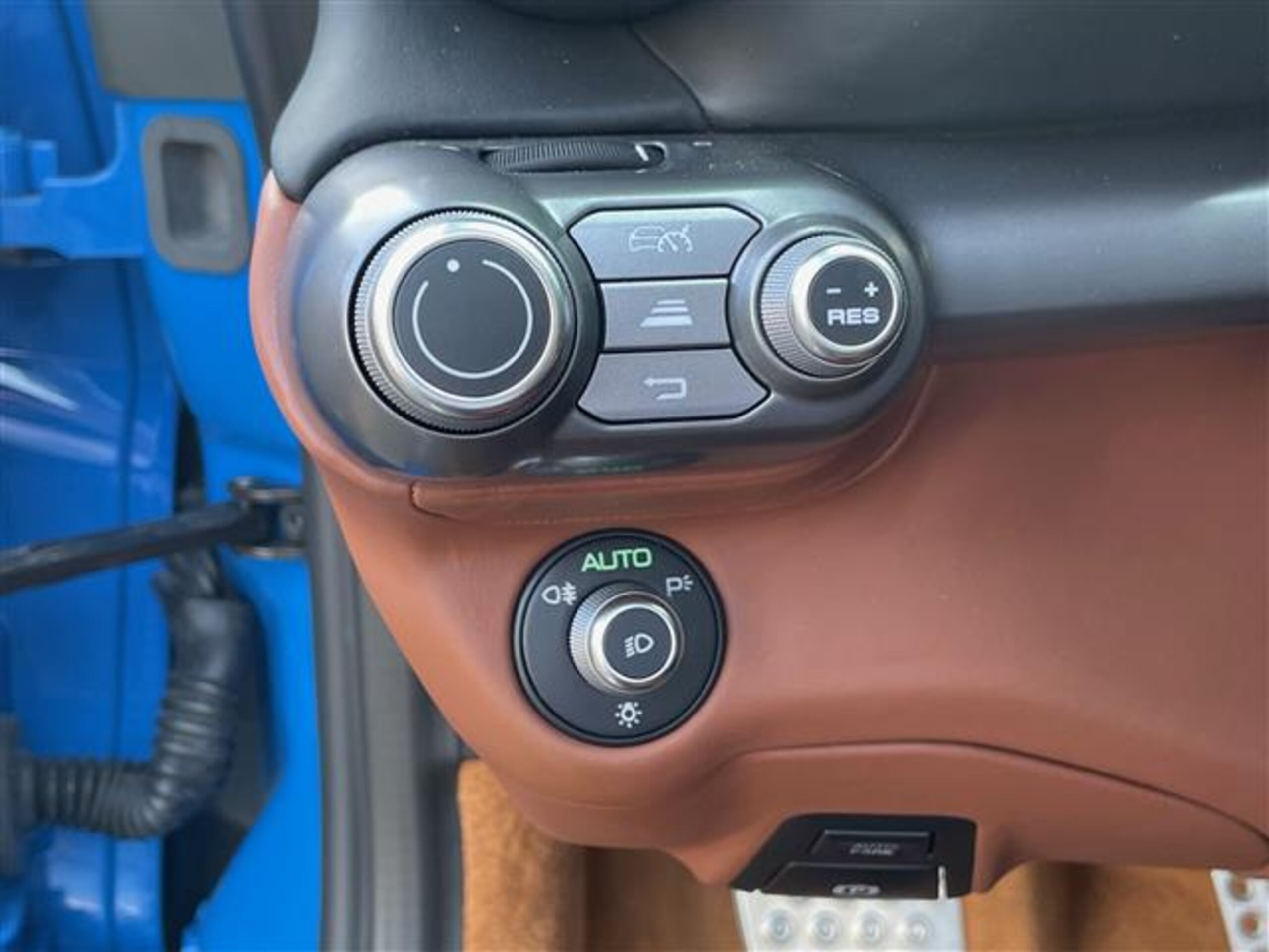 Ferrari 812GTS (photo: 9)