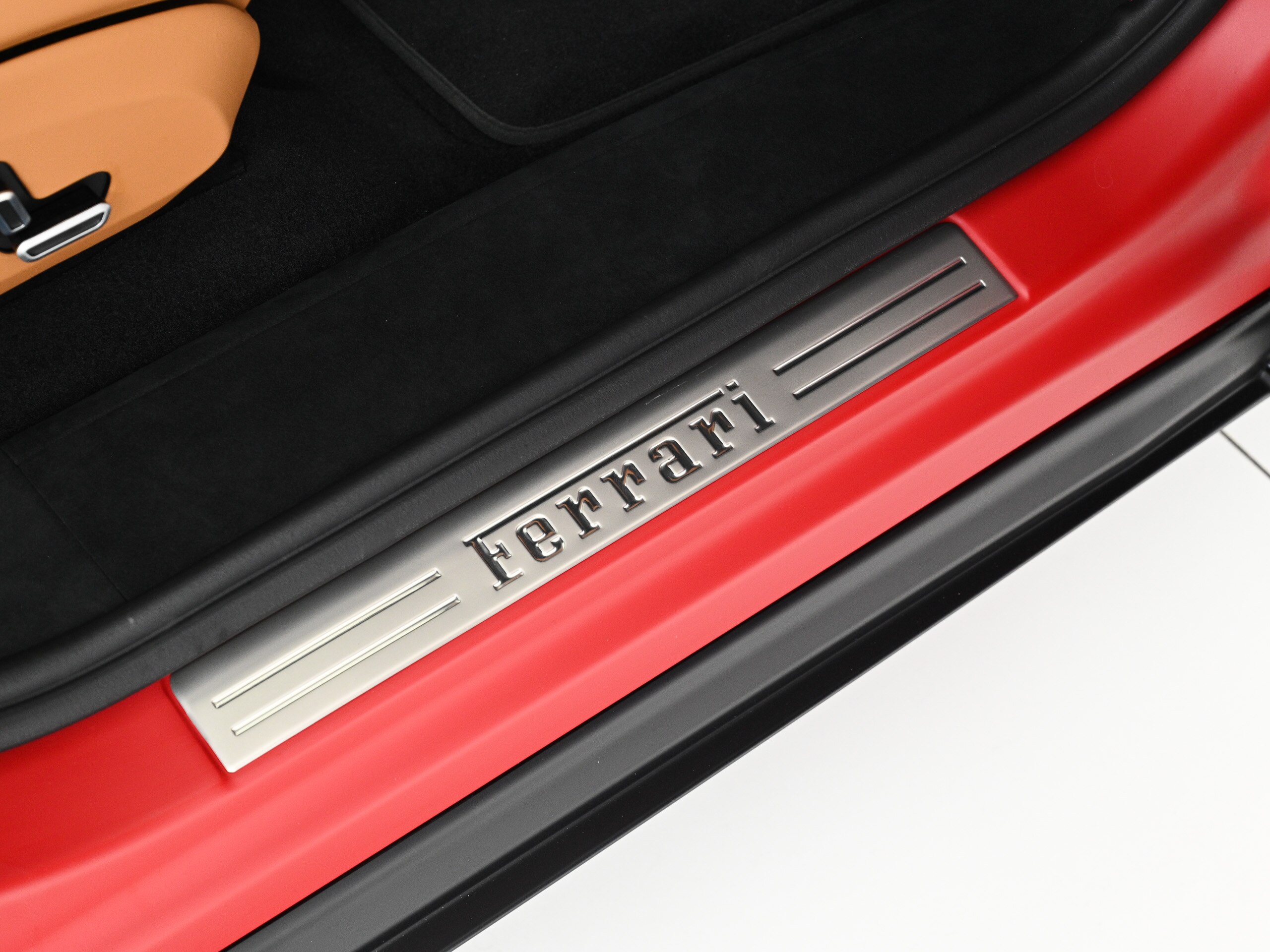 Ferrari Purosangue (photo: 18)