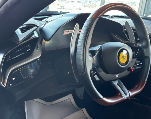 Ferrari SF90 Spider Tailor Made (photo: 8)