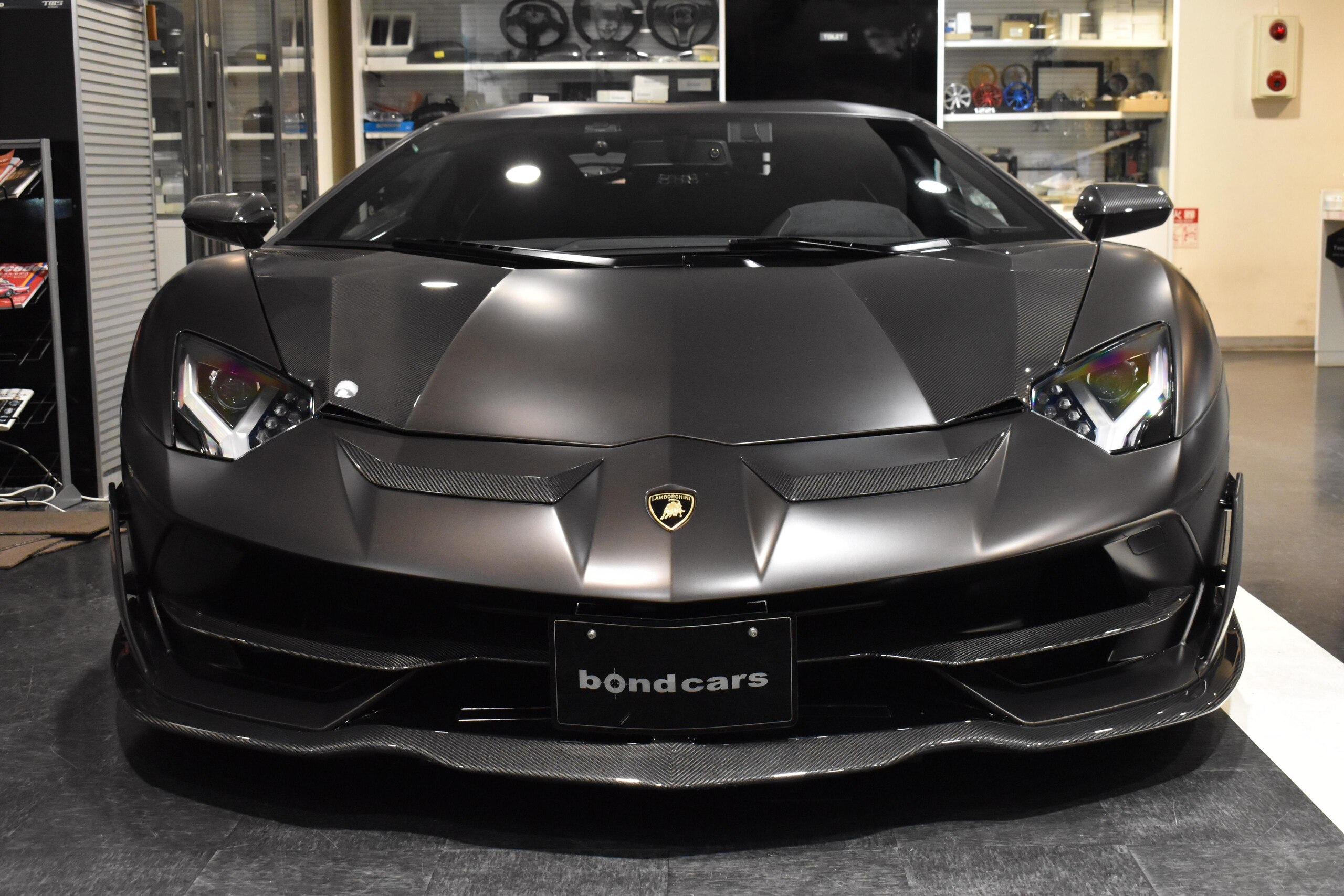 Lamborghini Aventador SVJ 2019 for sale from Japan - image 6