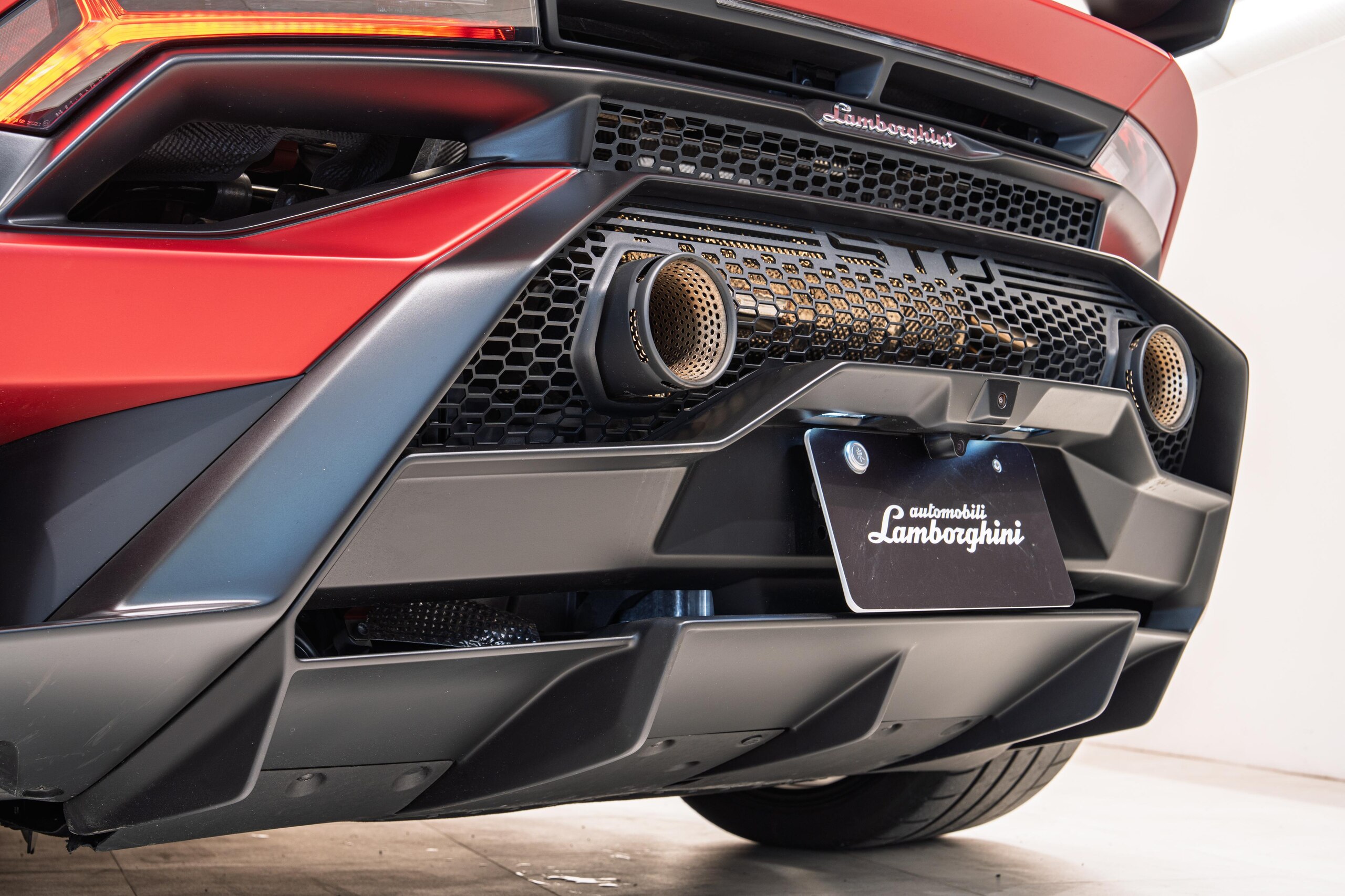 Lamborghini Huracán STO 2022 for sale from Japan - image 17