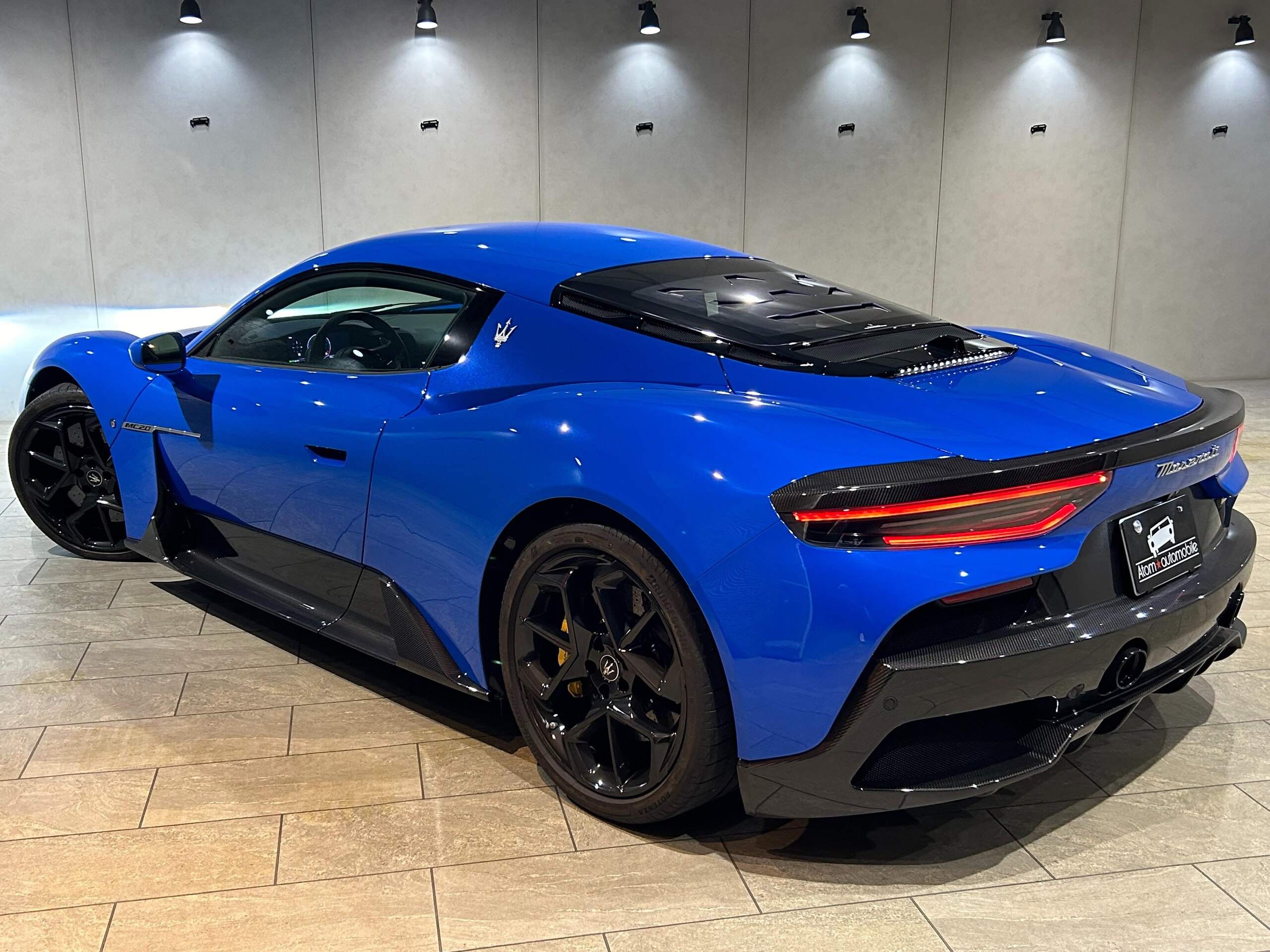 Maserati MC20 (photo: 4)