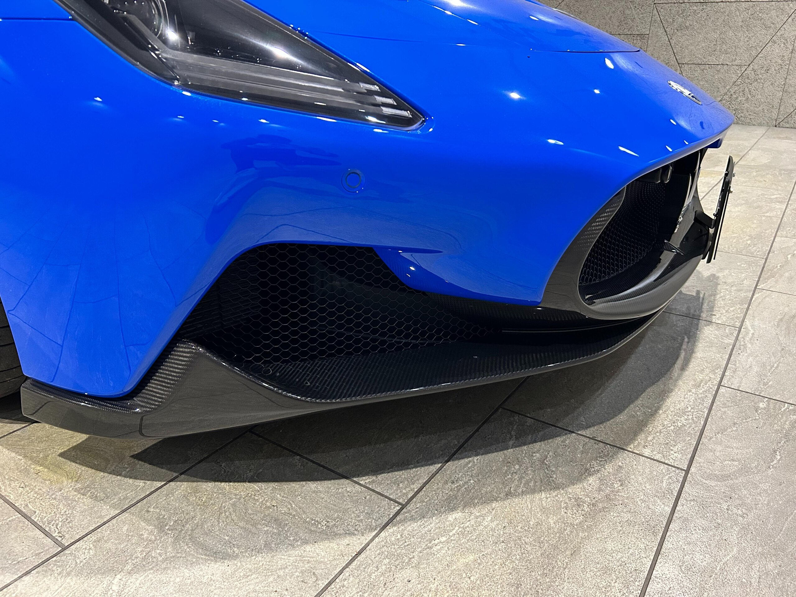 Maserati MC20 (photo: 9)