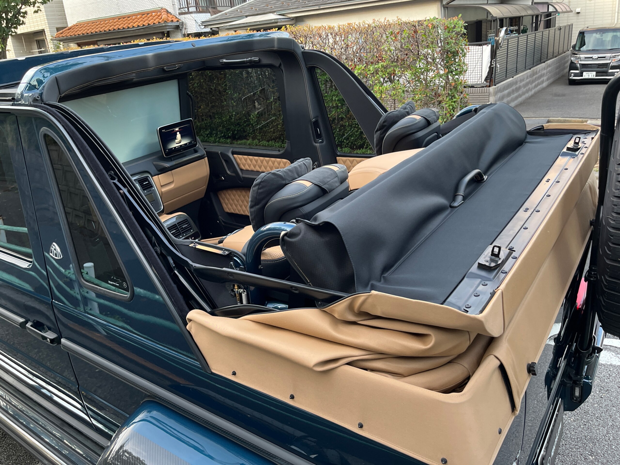 Mercedes Benz Maybach G650 Landaulet (photo: 7)