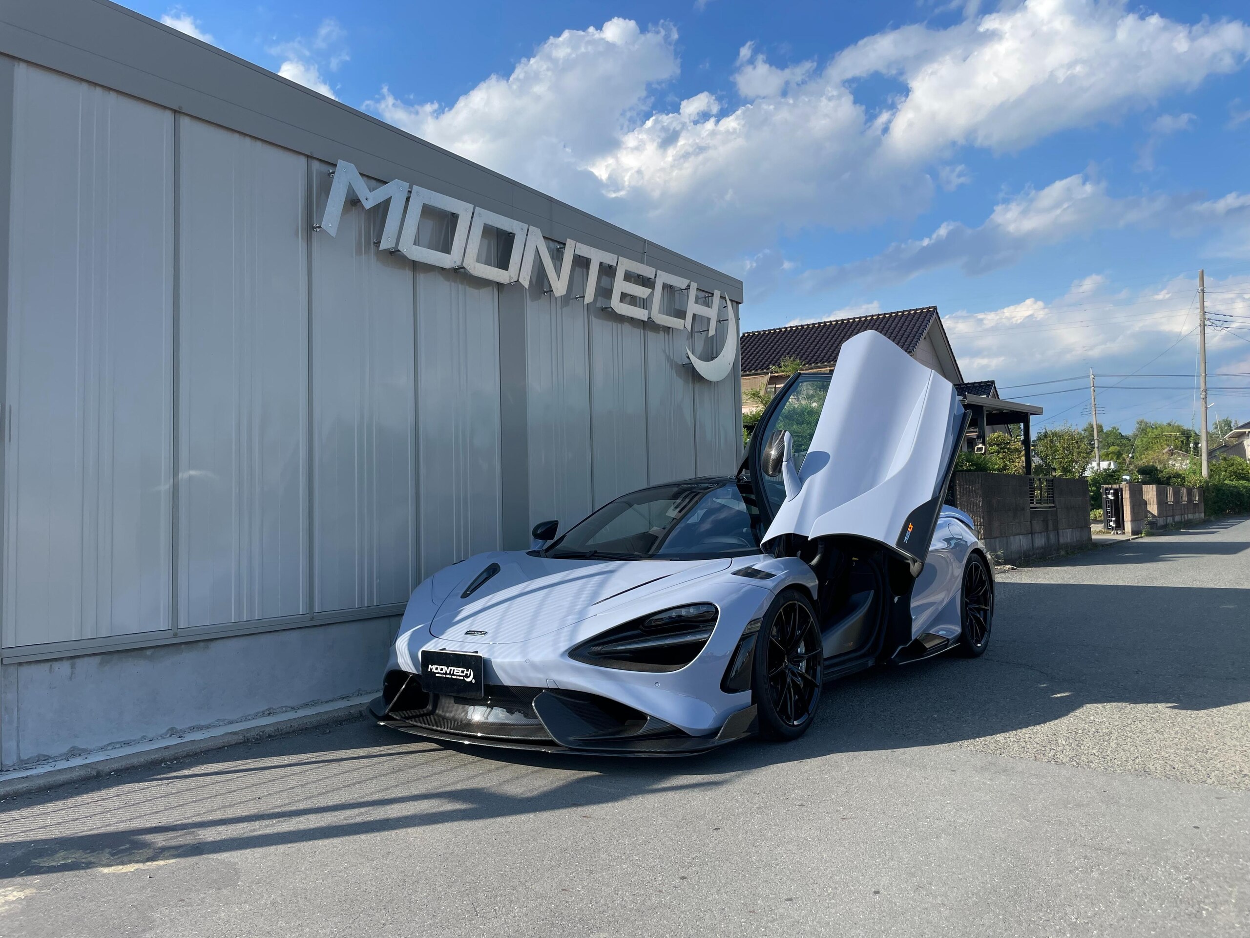 McLaren 765LT (photo: 3)